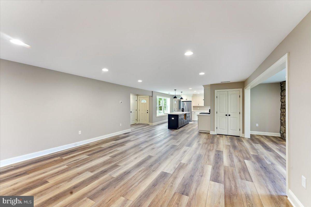 BROOKTHORPE HILLS - Residential Lease