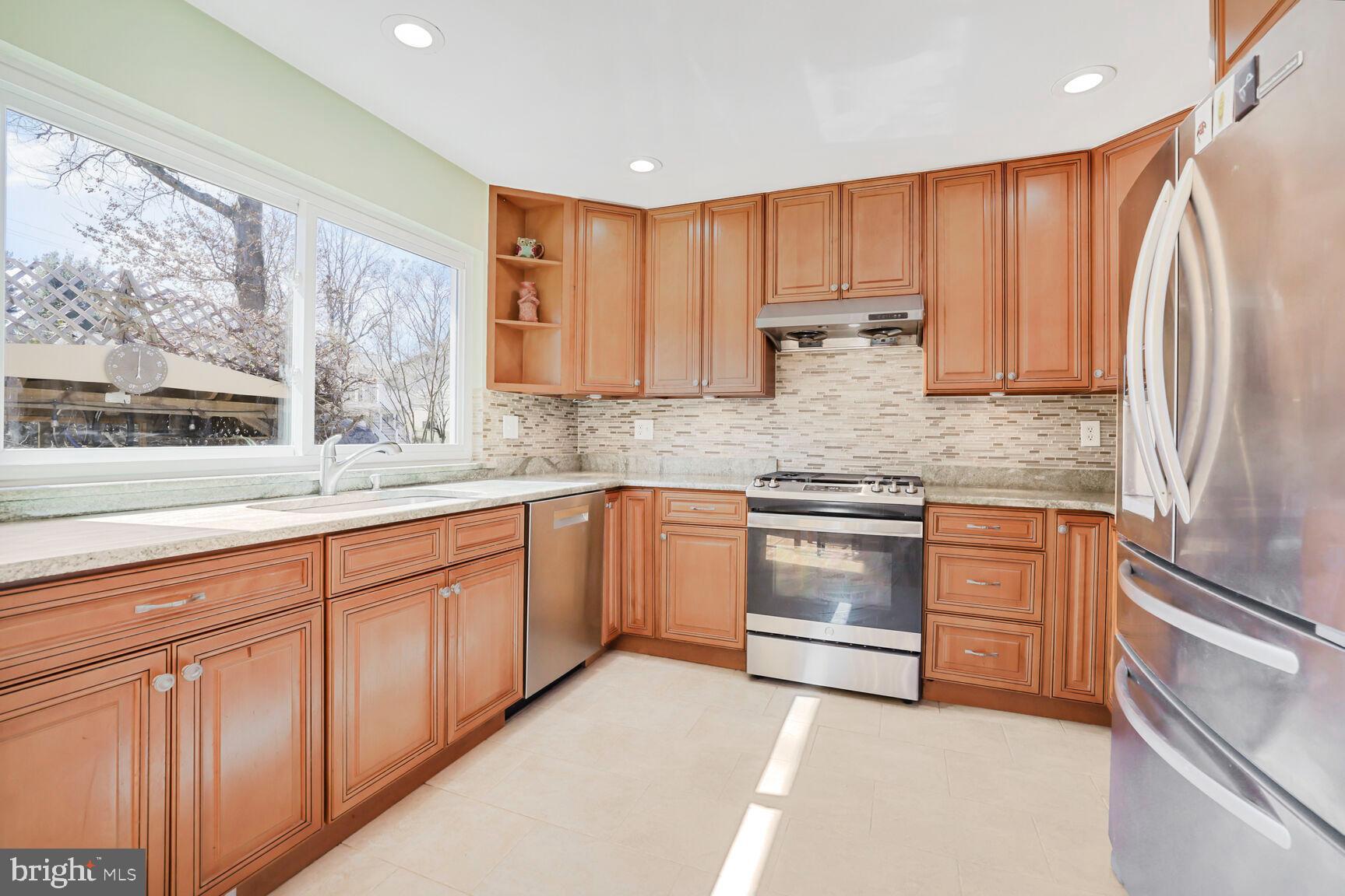 WEST END PARK - Residential