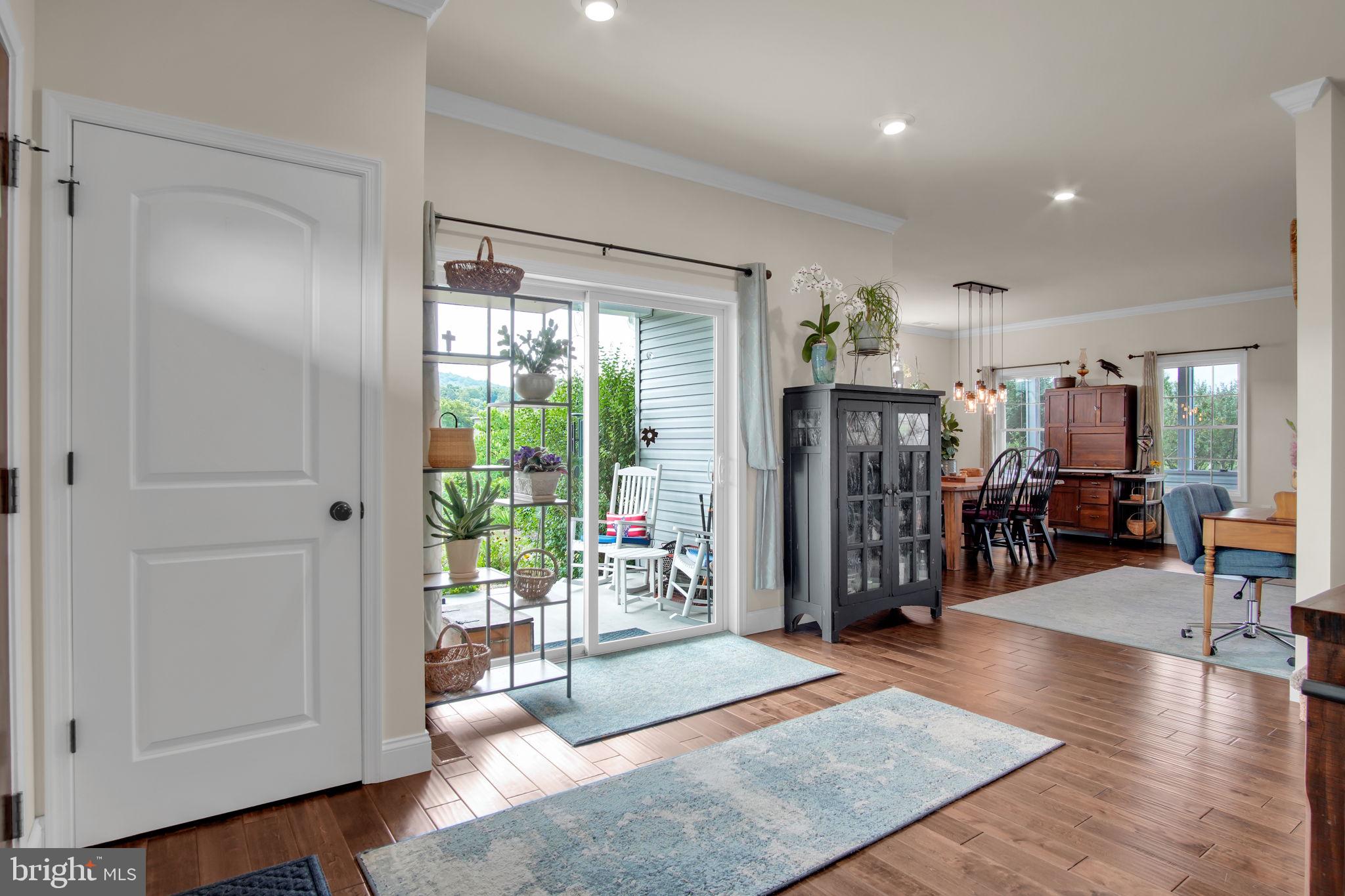 20 BELLA TERRA DRIVE