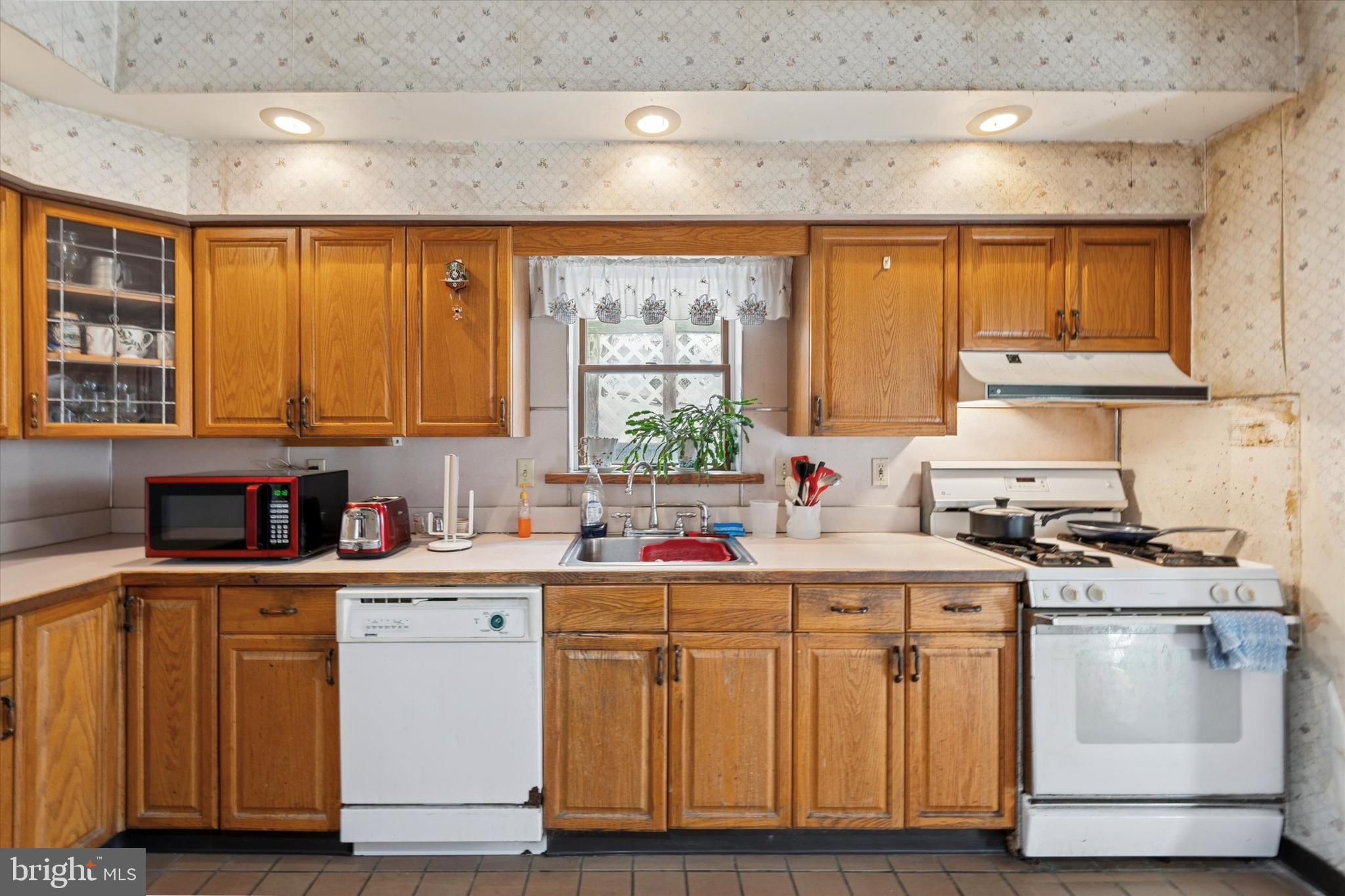 PASSYUNK SQUARE - Residential