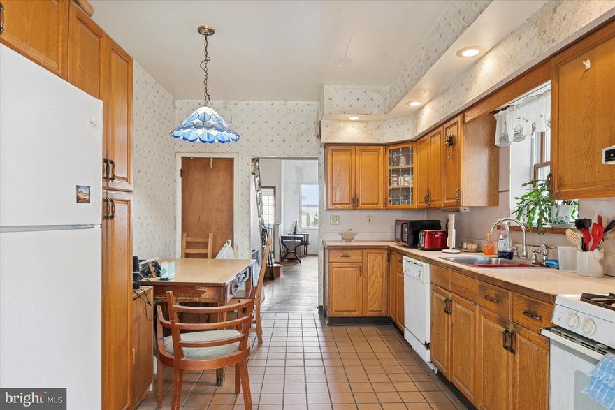 Charming East Passyunk Square Gem - Ready for Your Vision!

Step into the heart of vibrant East Passyunk Square with this spacious 3-bedroom, 1.5-bathroom home! Offering incredible potential, this property boasts solid bones and a fantastic layout and lots more space than many homes in south philly-- it's just waiting for your personal touch and cosmetic updates.

spacious first floor with high ceilings and an open floor plan.  3 ample bedrooms and a bathroom  round out the 2nd floor with an extra powder room for your convenience so that guests don't have to enter your personal space.

Situated in the highly sought-after East Passyunk Square neighborhood, you'll be steps away from the bustling array of award-winning restaurants, trendy boutiques, and lively cafes that make this area so desirable. Everyday conveniences are also within easy reach, with Acme grocery store and CVS just around the corner.

Don't miss out on this incredible opportunity to live in one of Philadelphia's most beloved neighborhoods.