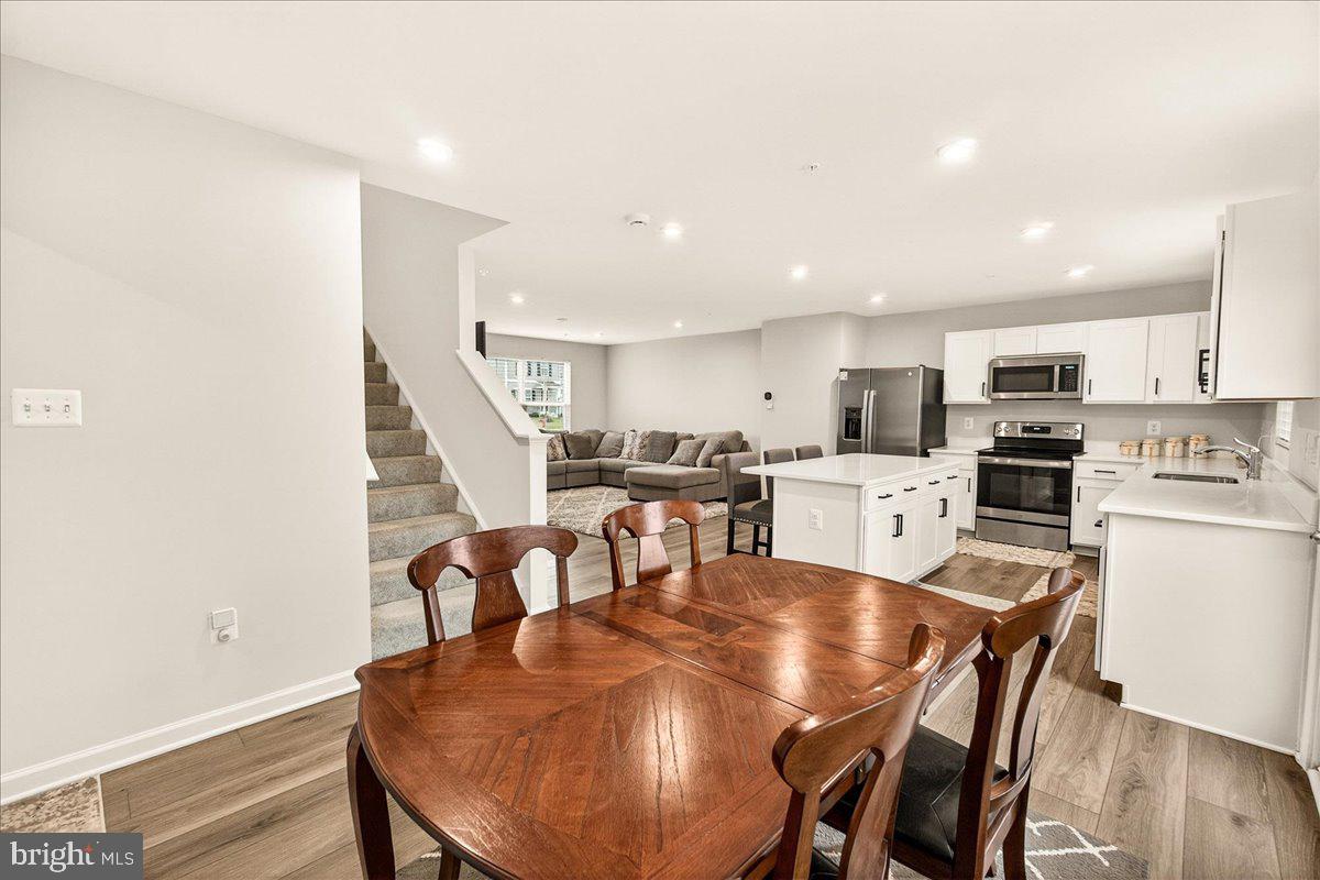 GAVER MEADOWS - Residential