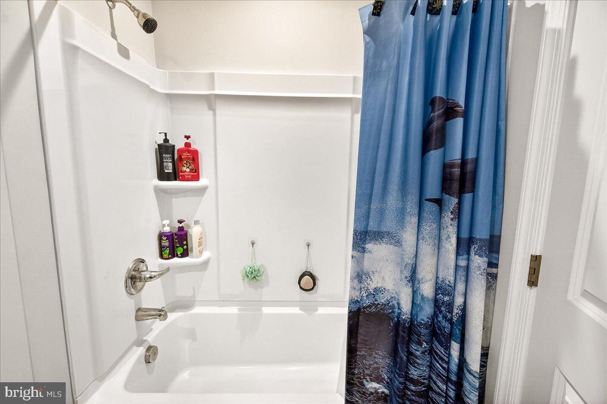 GAVER MEADOWS - Residential