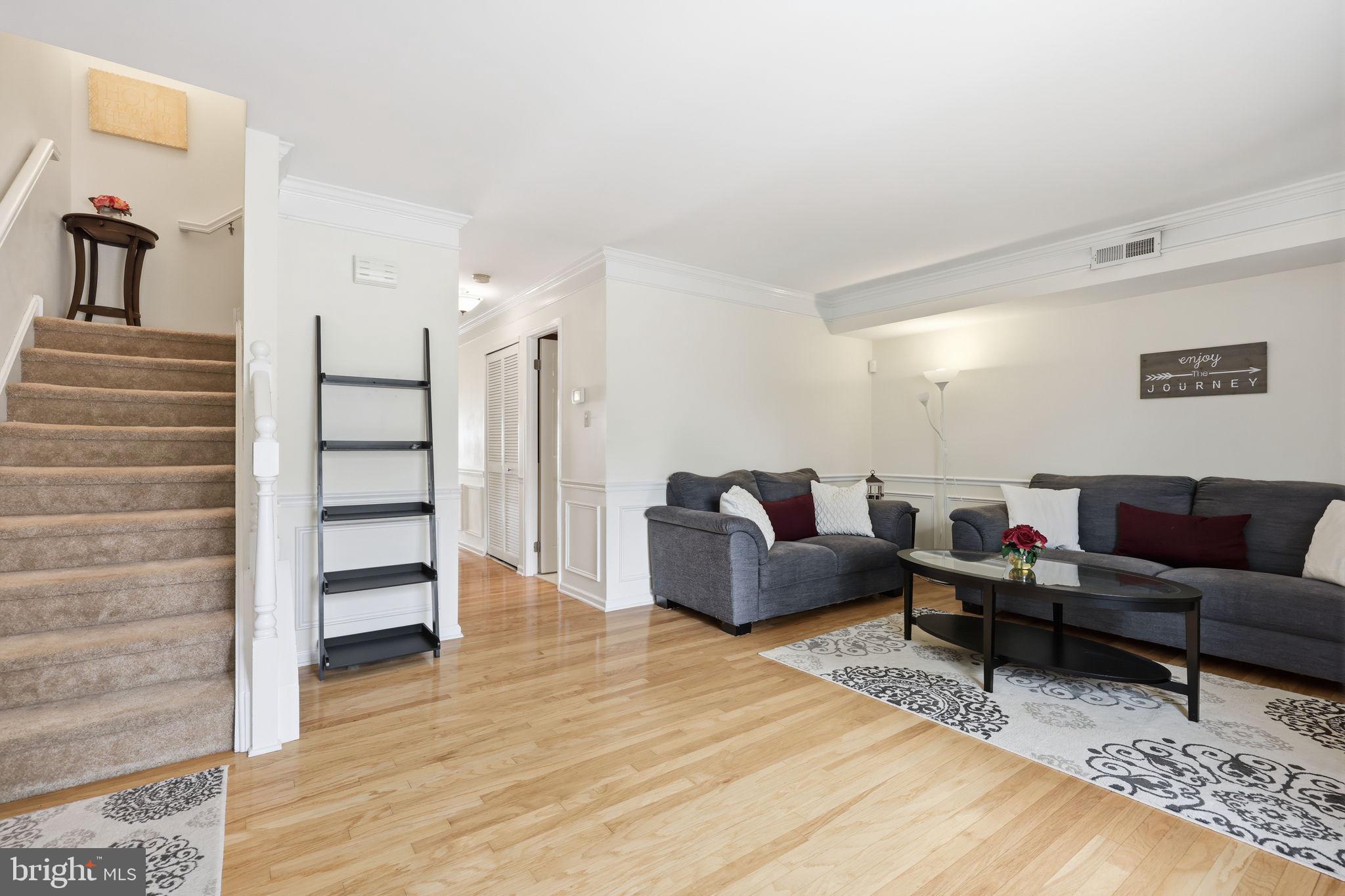 4406 ERNIE DAVIS CIRCLE