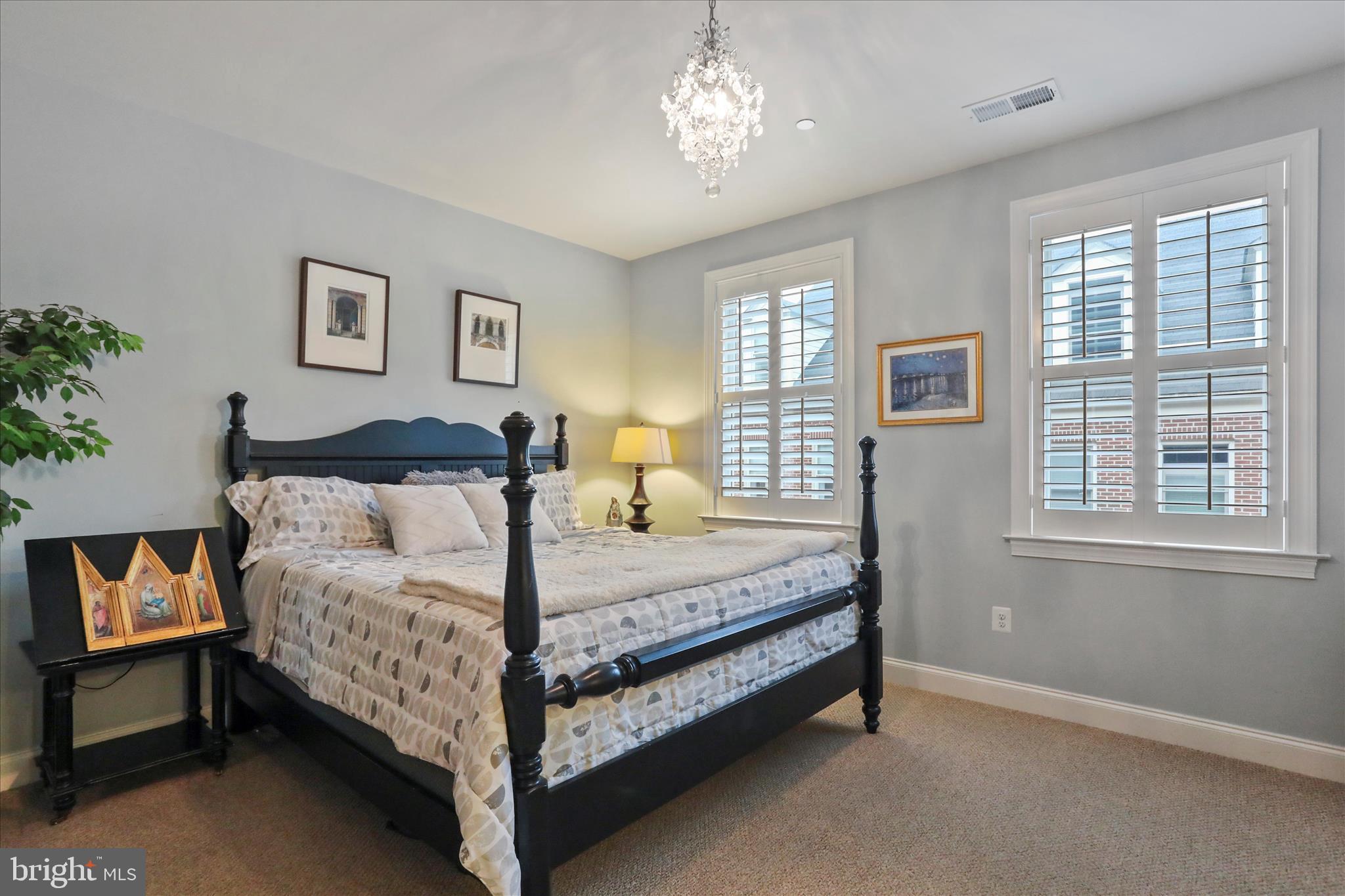 MAXWELL SQUARE - Residential