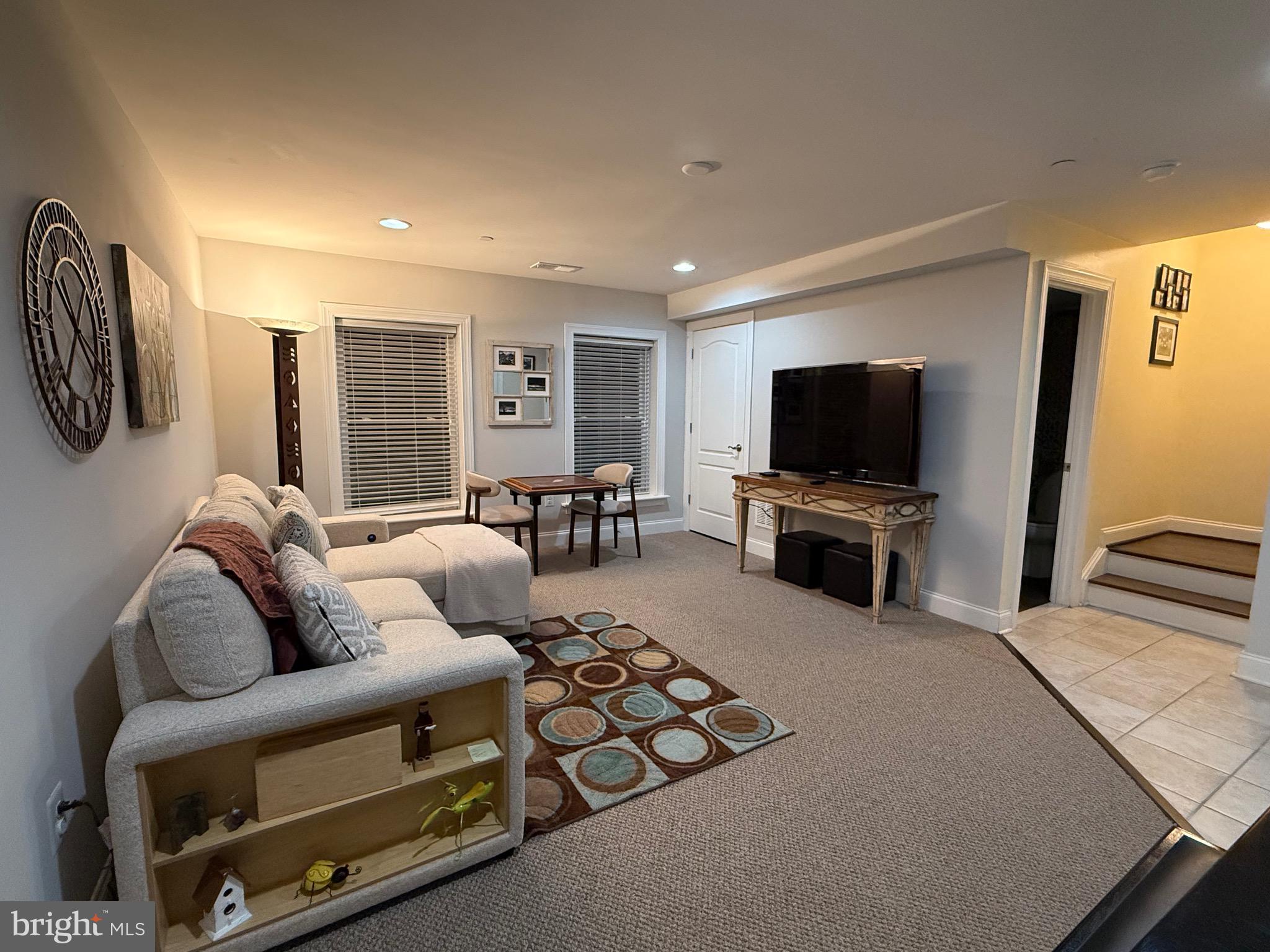 MAXWELL SQUARE - Residential