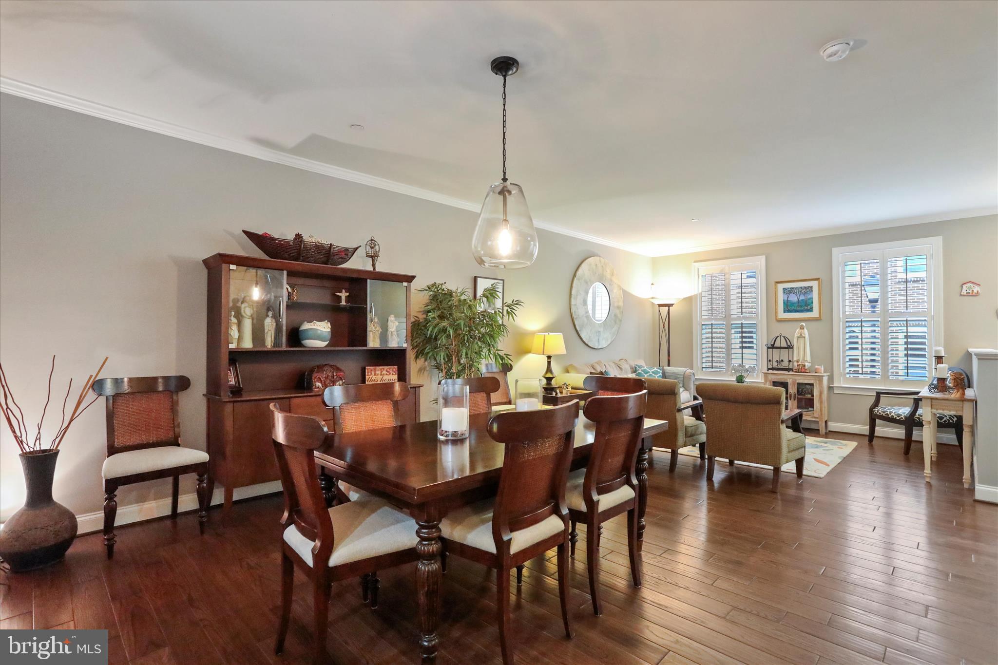 MAXWELL SQUARE - Residential