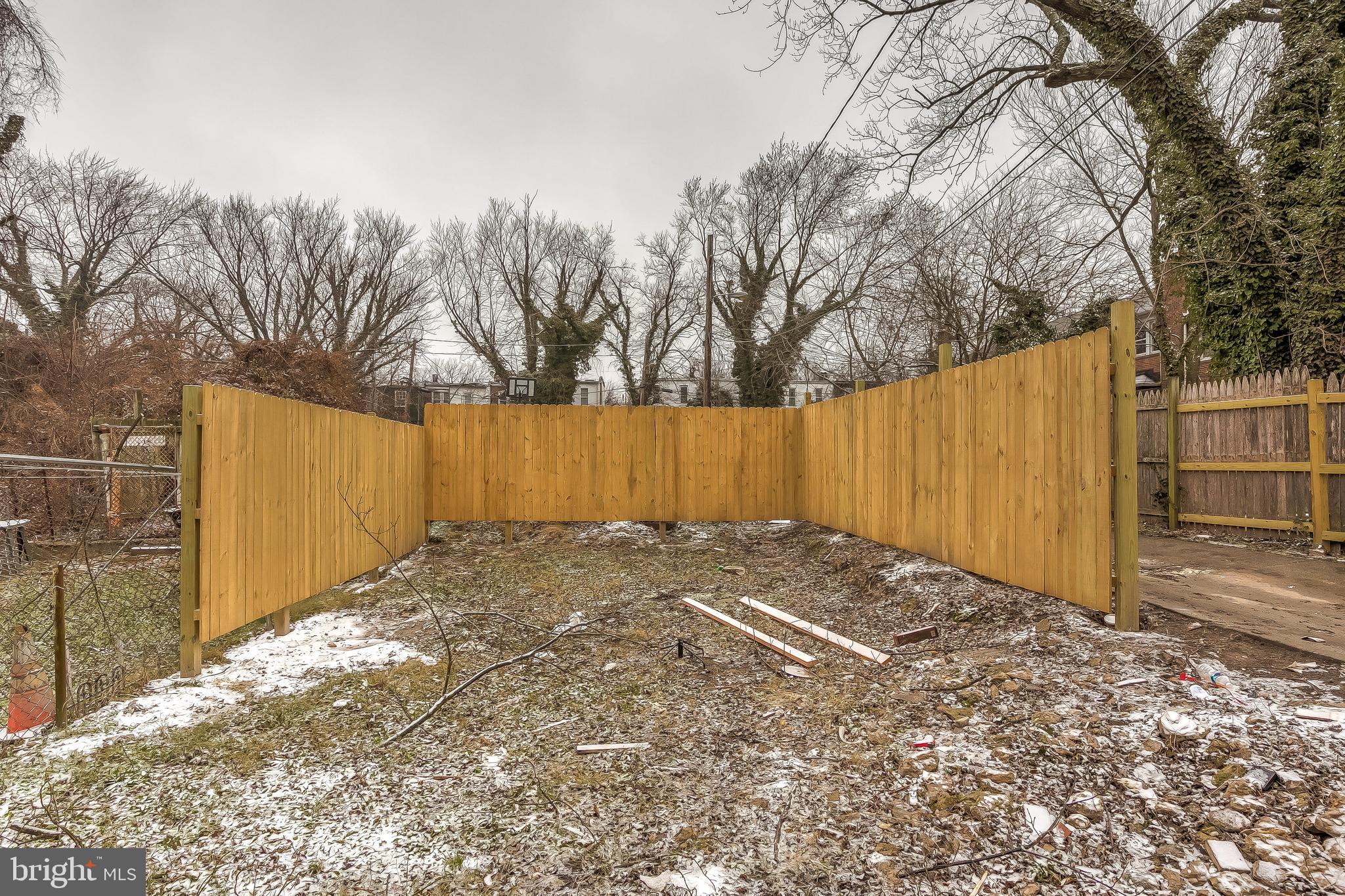 WOODBOURNE HEIGHTS - Residential Lease