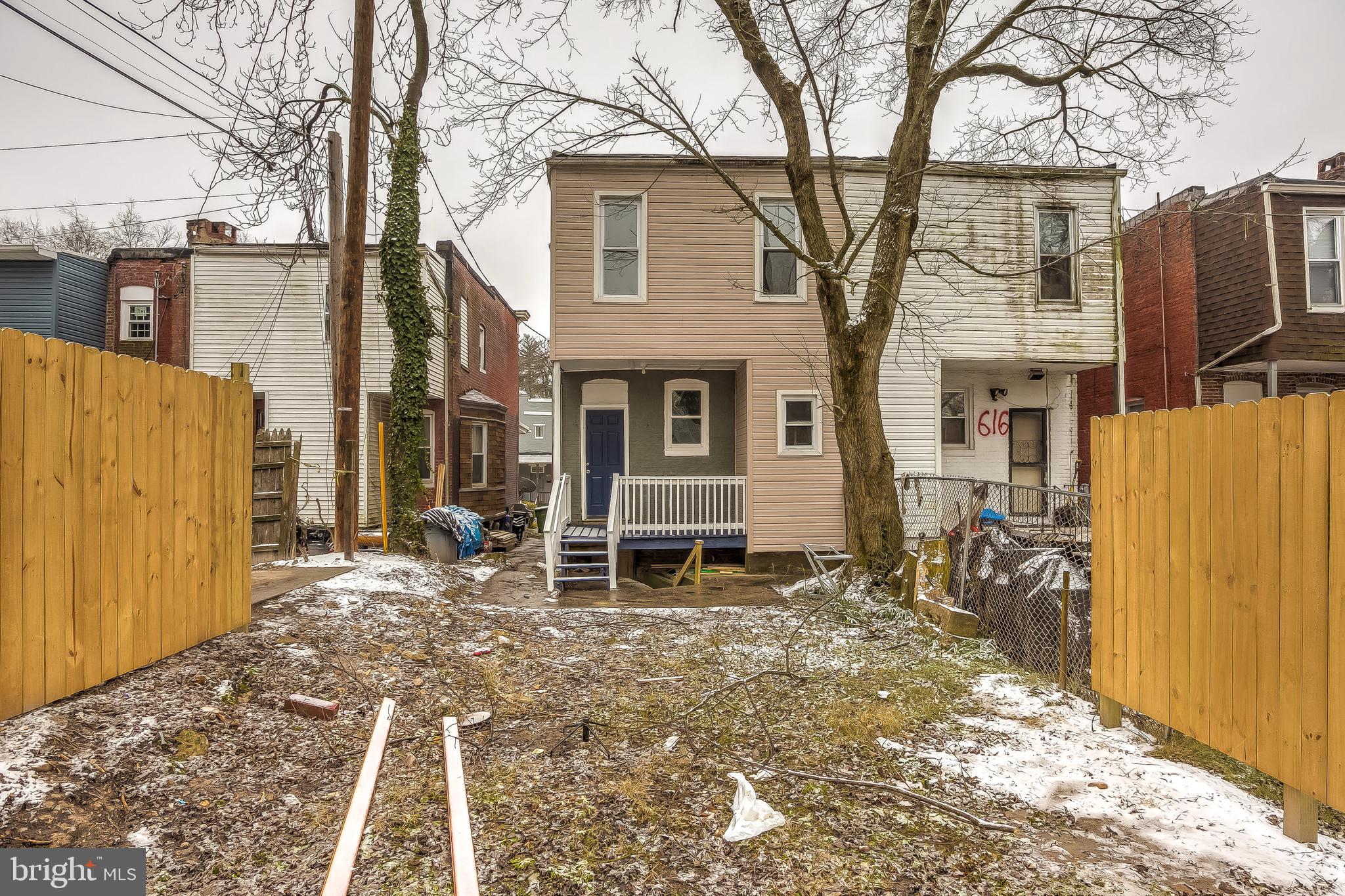 WOODBOURNE HEIGHTS - Residential Lease