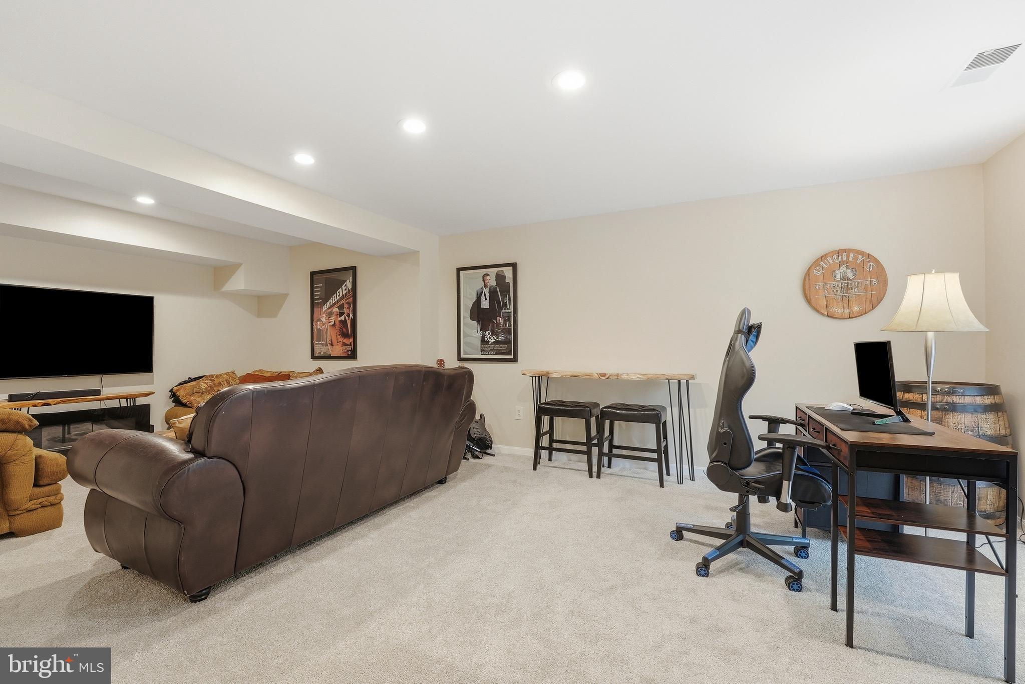 LONG BRANCH ESTATES - Residential