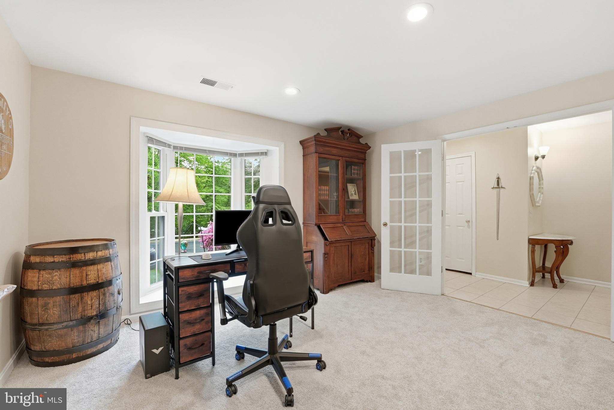 LONG BRANCH ESTATES - Residential