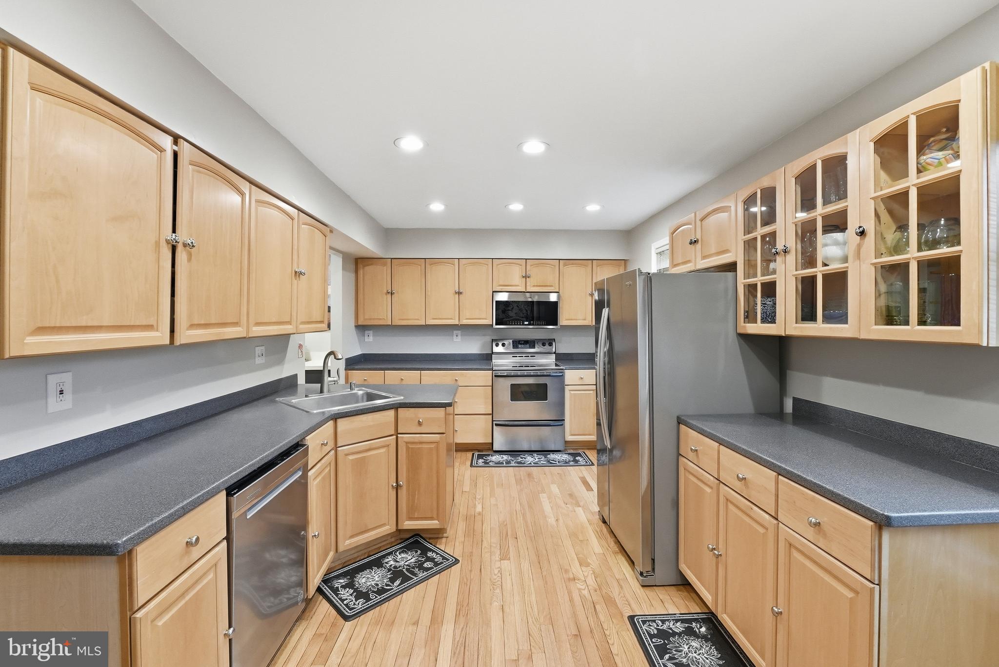 LONG BRANCH ESTATES - Residential