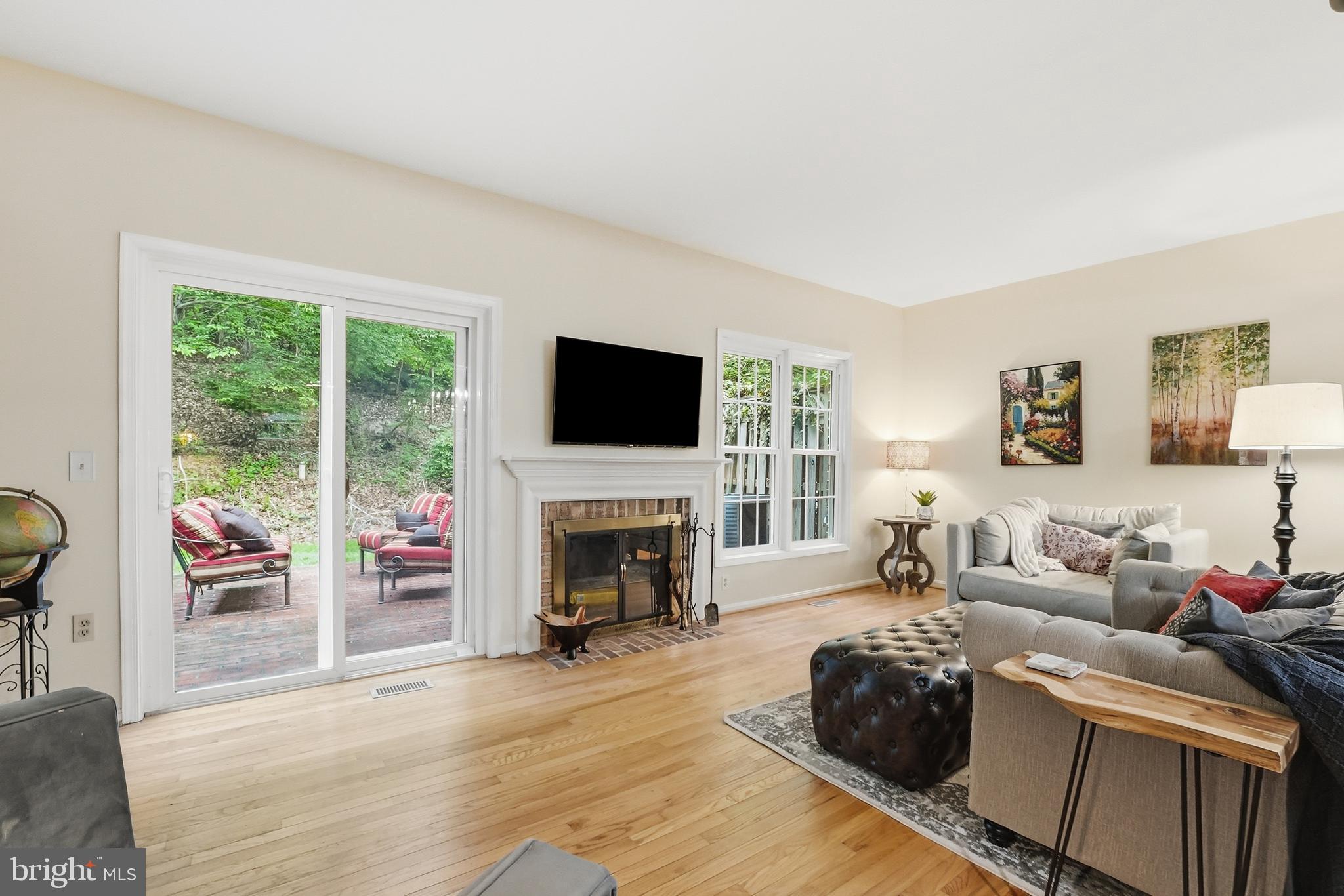 LONG BRANCH ESTATES - Residential