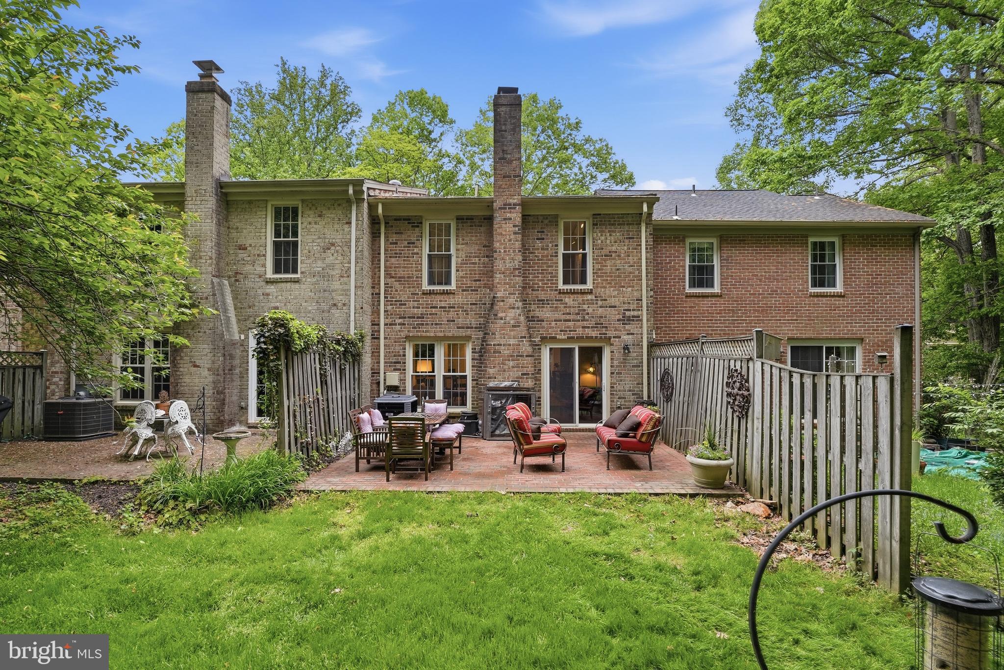 LONG BRANCH ESTATES - Residential