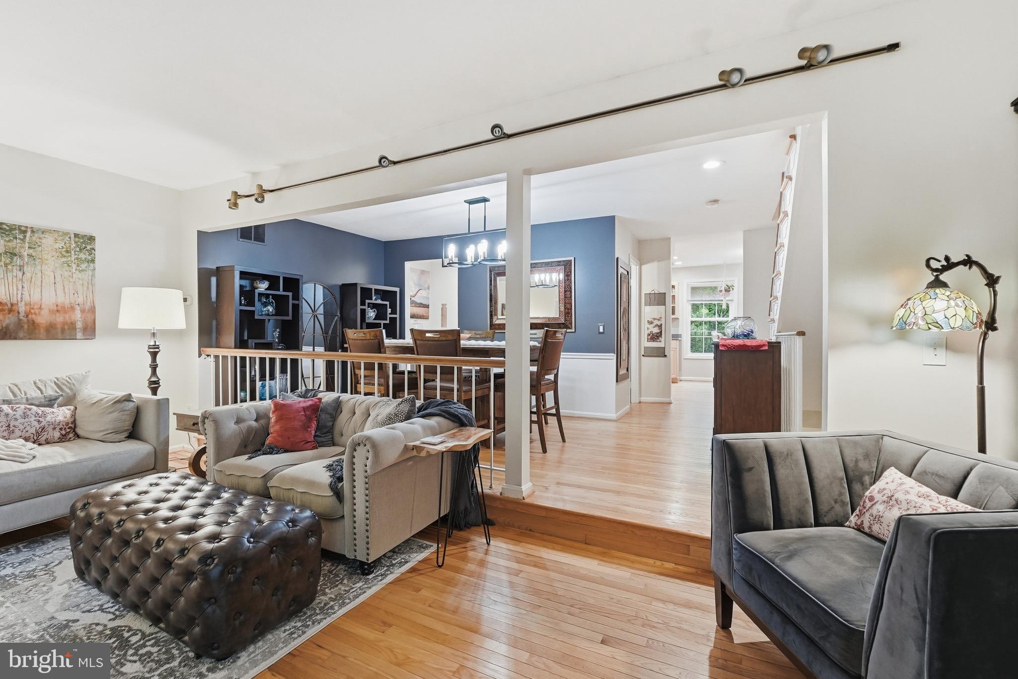 LONG BRANCH ESTATES - Residential