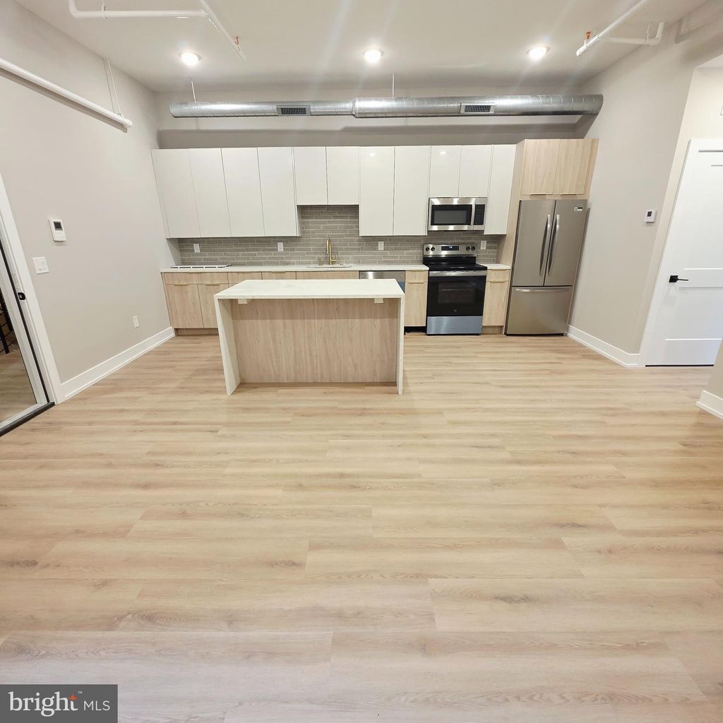 Photo of 714 Chestnut Street #4F, PHILADELPHIA, PA 19106 (MLS # PAPH2568558)
