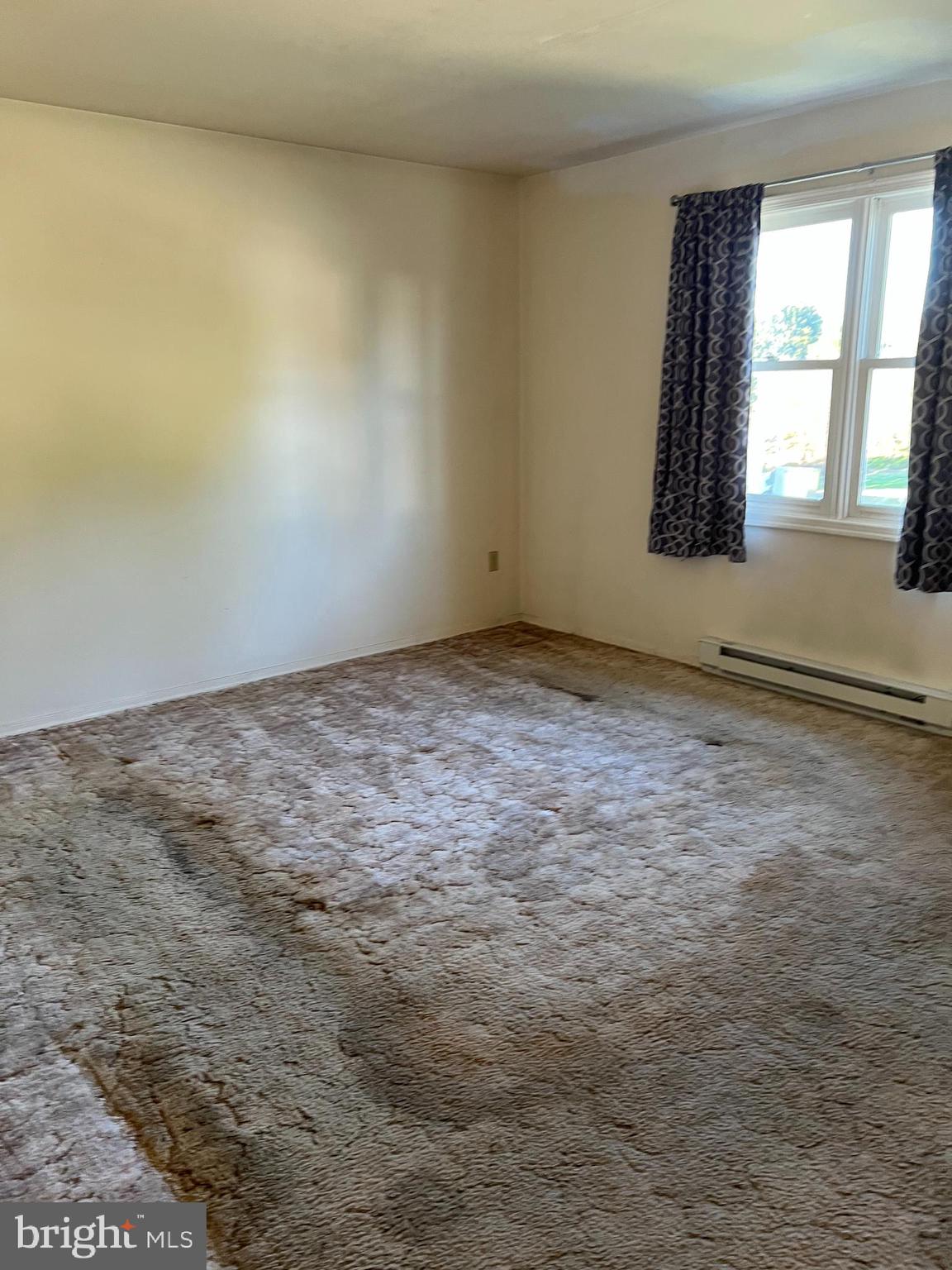 TWIN HILLS - Residential