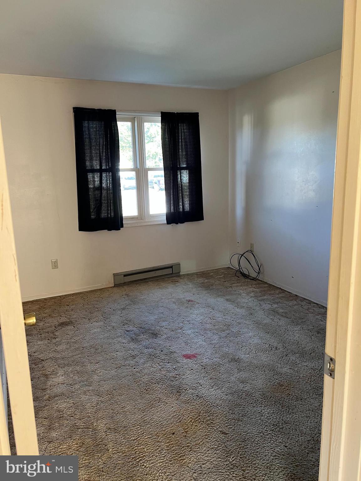 TWIN HILLS - Residential