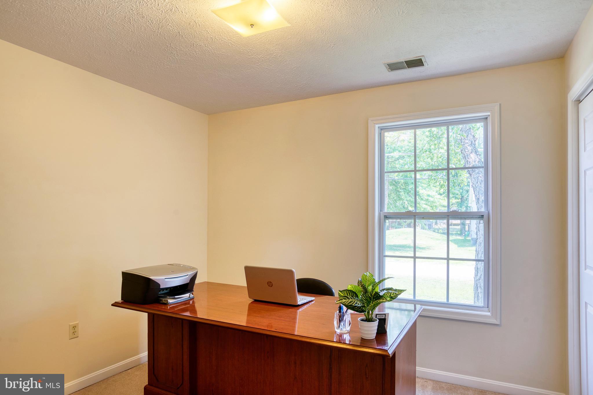 GOLDEN BEACH - Residential