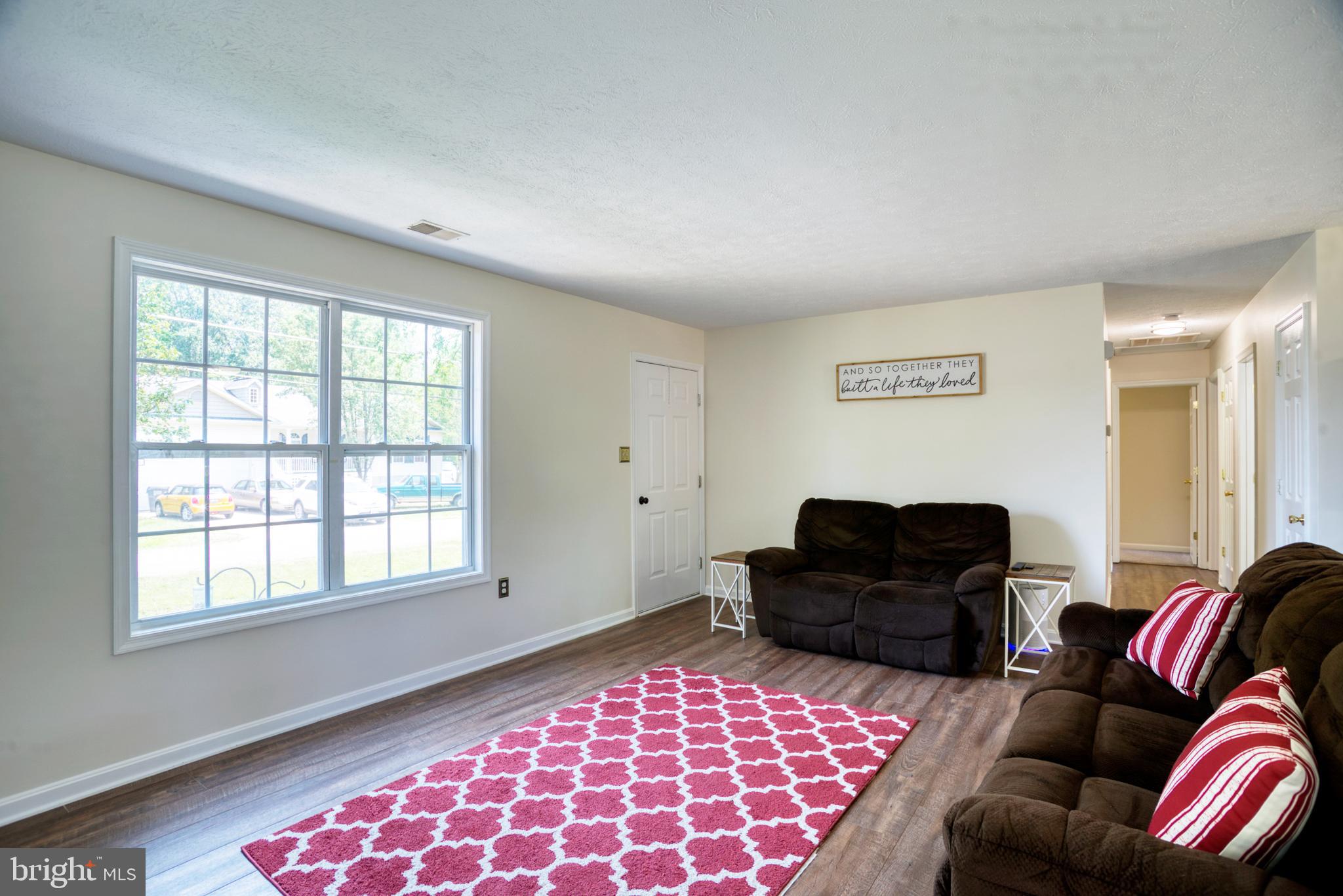 GOLDEN BEACH - Residential