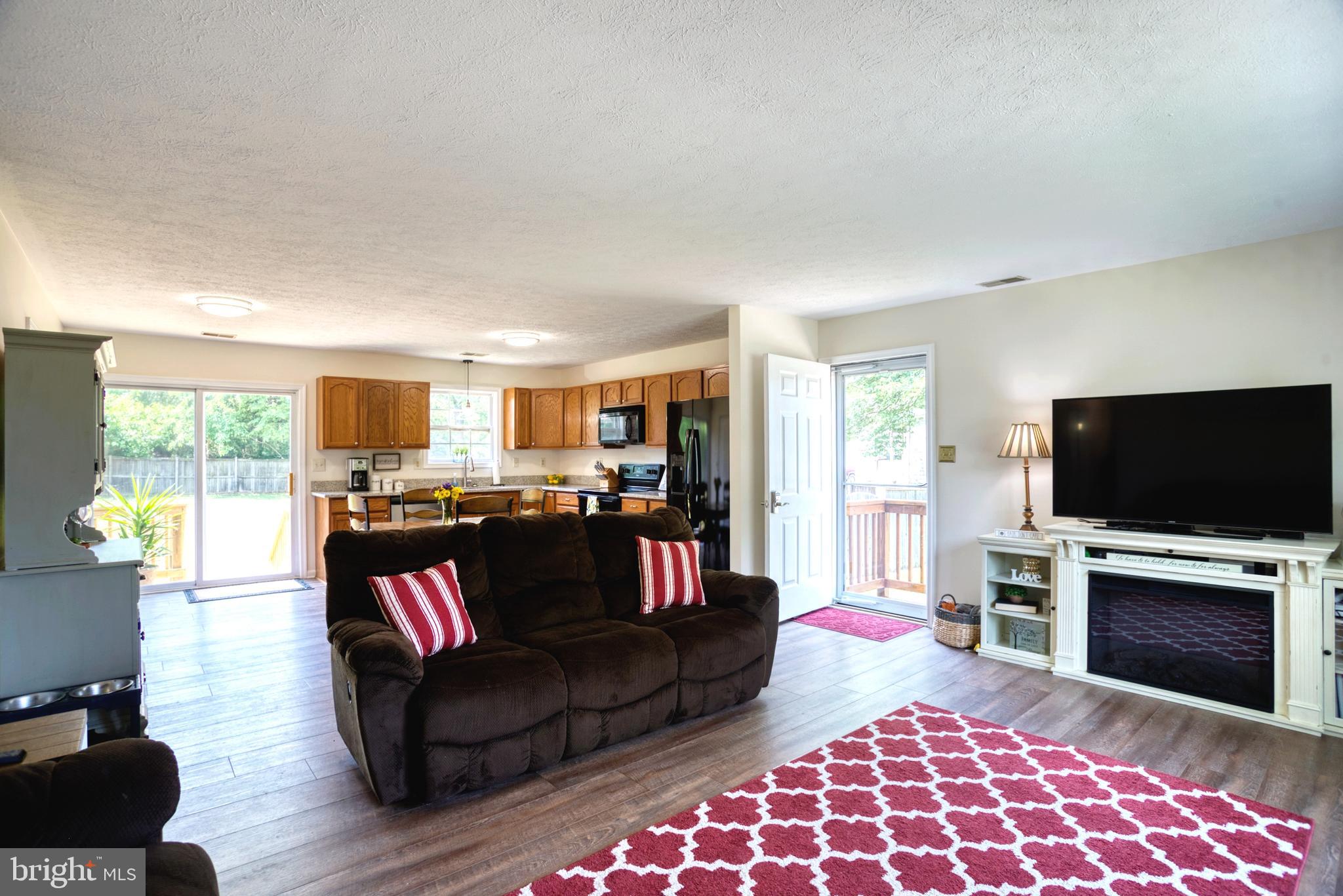 GOLDEN BEACH - Residential