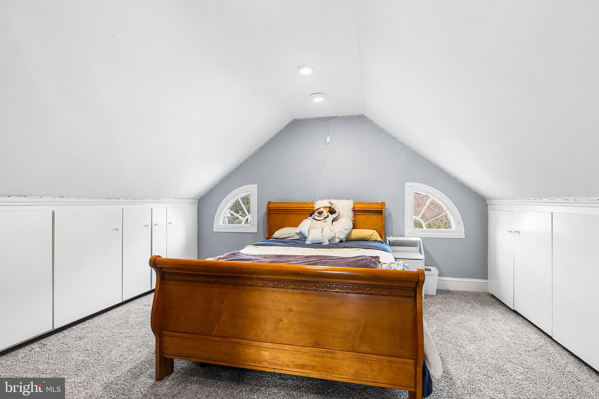 BROOKLINE - Residential