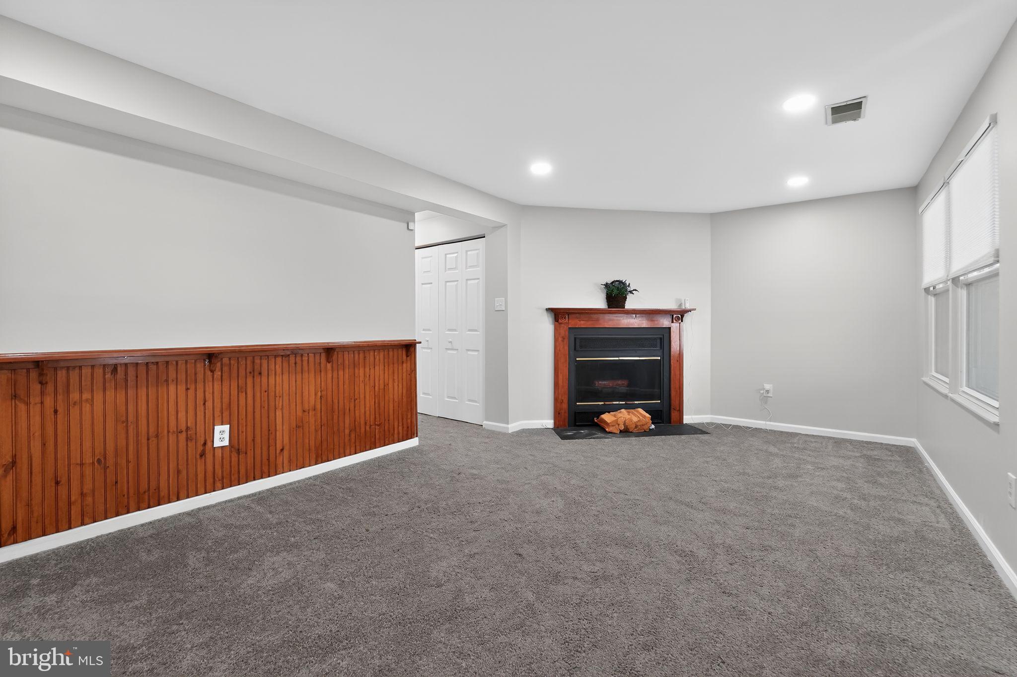 AMBERFIELD - Residential