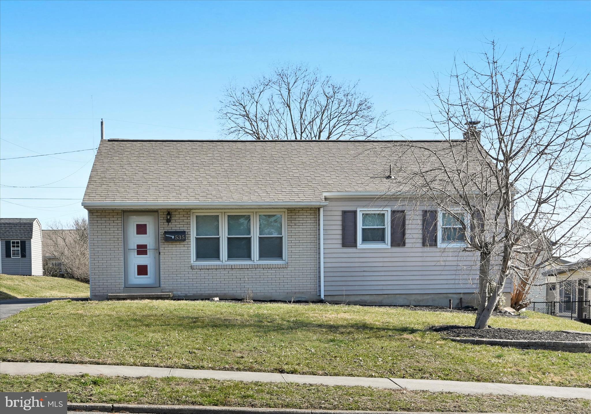 ELIZABETHTOWN BOROUGH - Residential