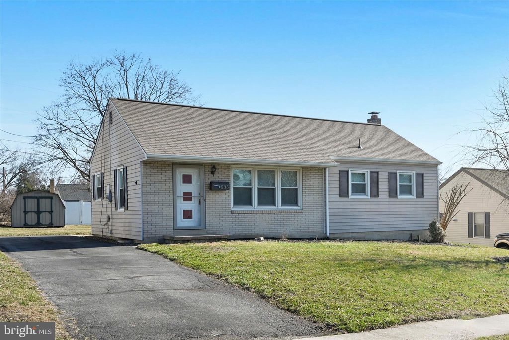 Photo of 535 N Locust Street, ELIZABETHTOWN, PA 17022 (MLS # PALA2082722)
