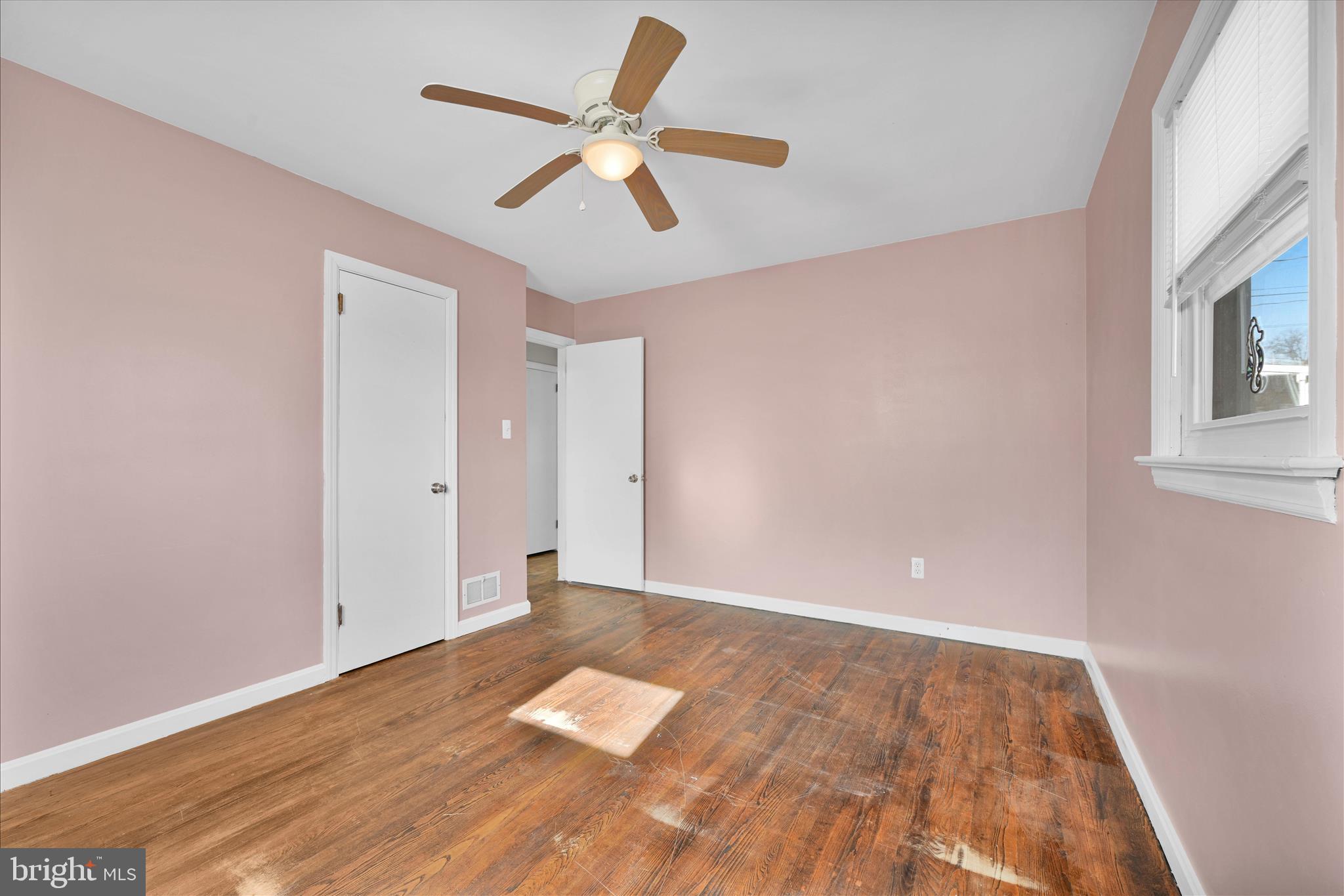 ELIZABETHTOWN BOROUGH - Residential