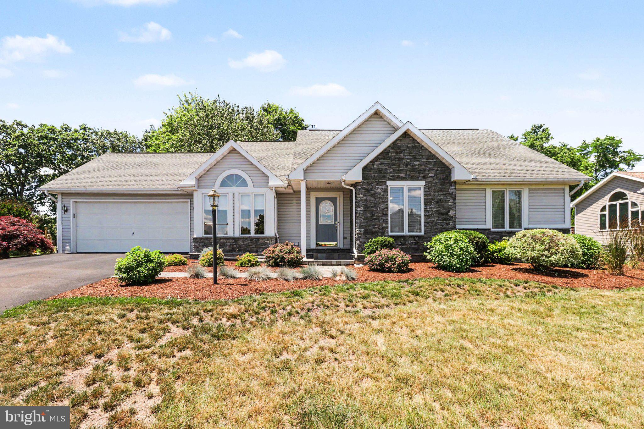 32 TEABERRY DRIVE