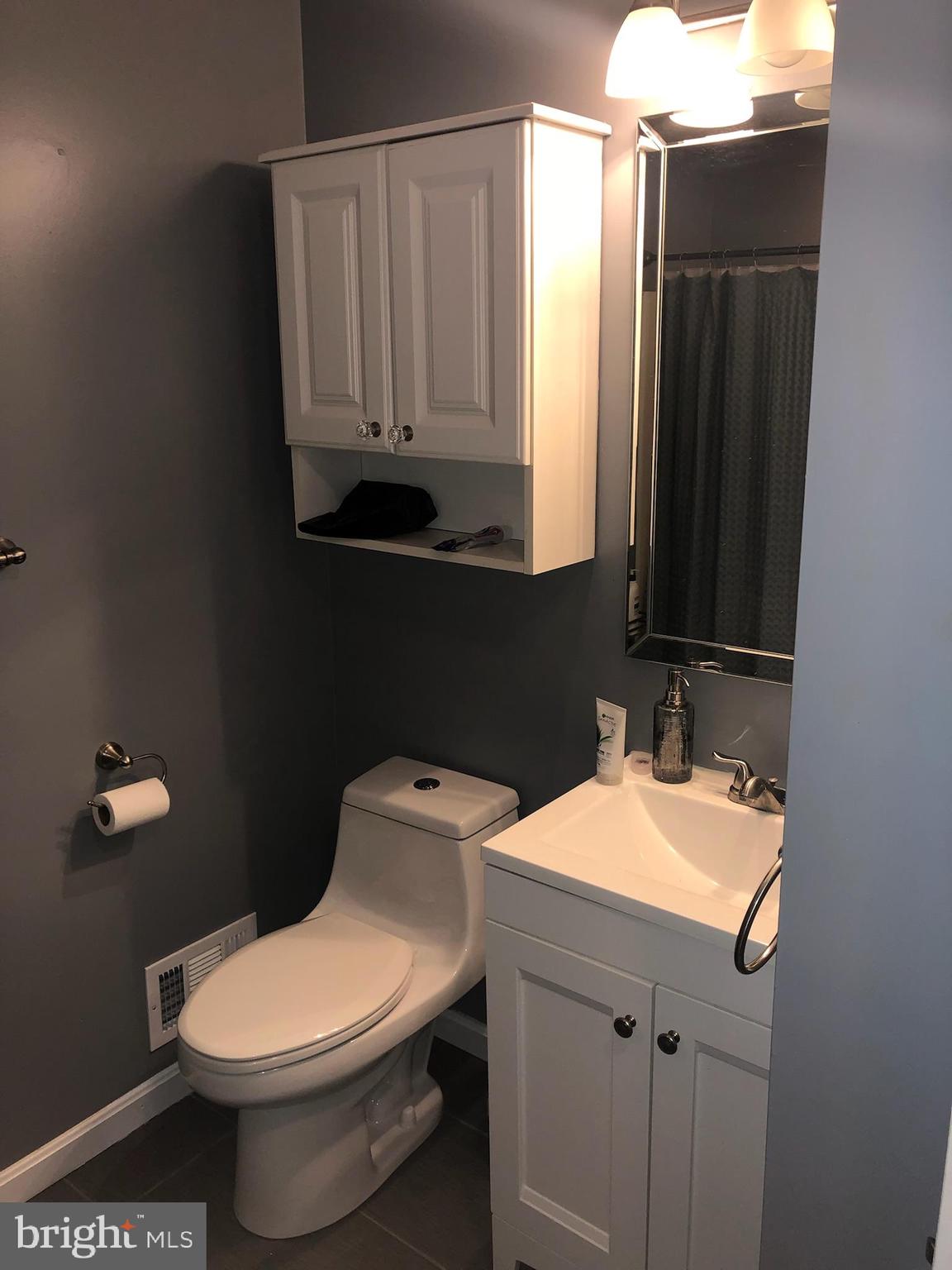 FEDERAL HILL HISTORIC DISTRICT - Residential Lease