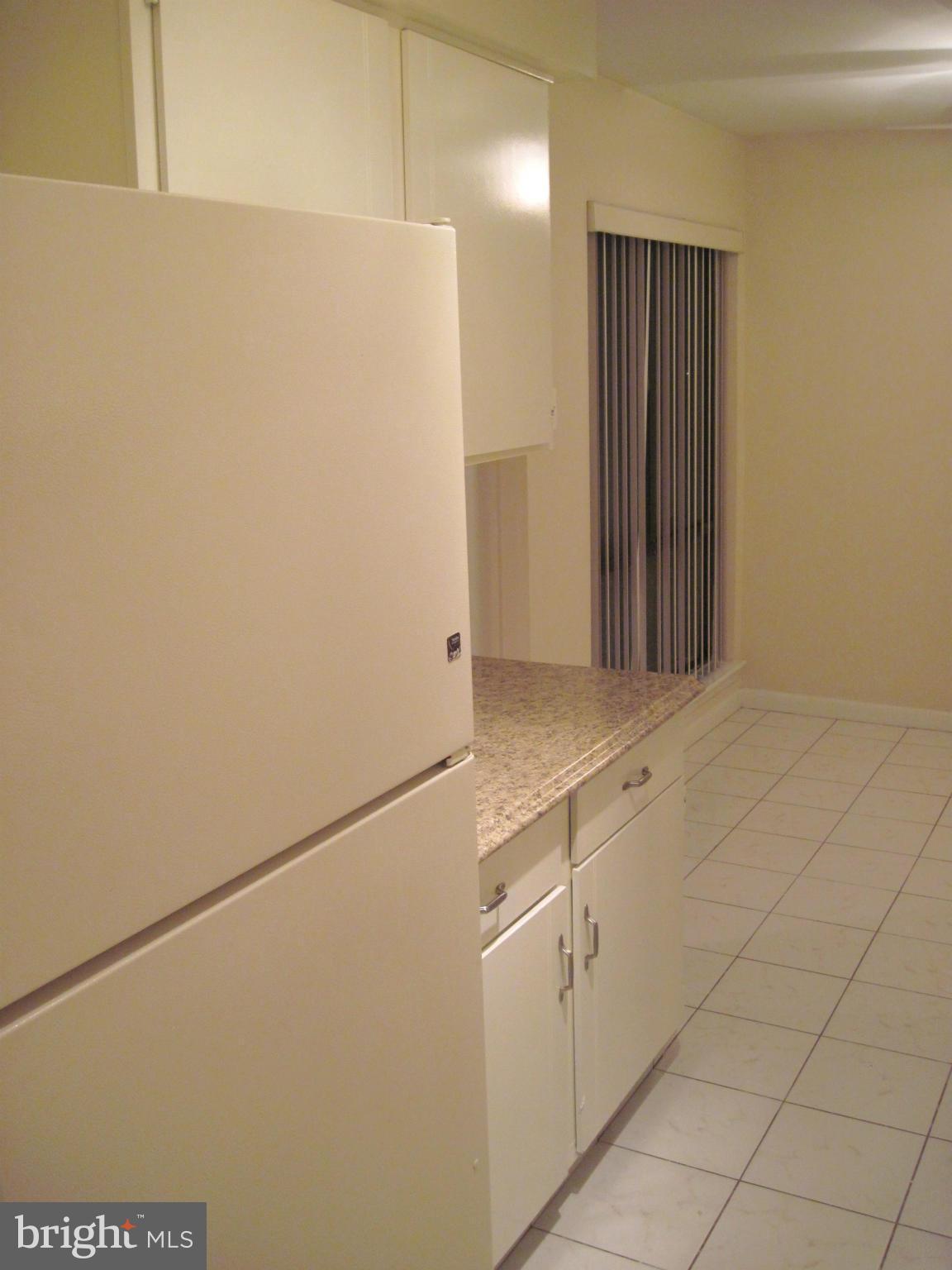 CHESTNUT GROVE - Residential Lease