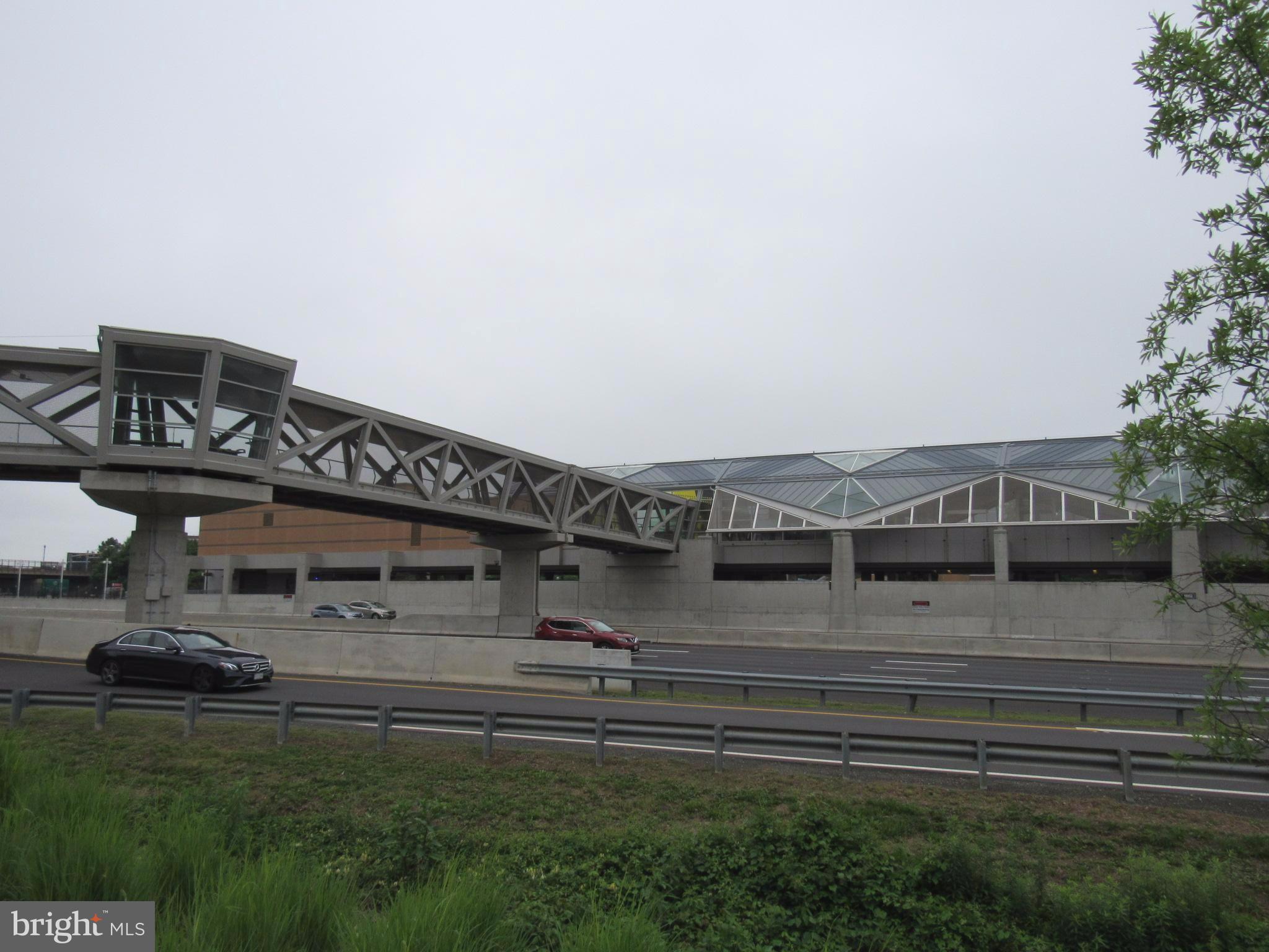 CHESTNUT GROVE - Residential Lease