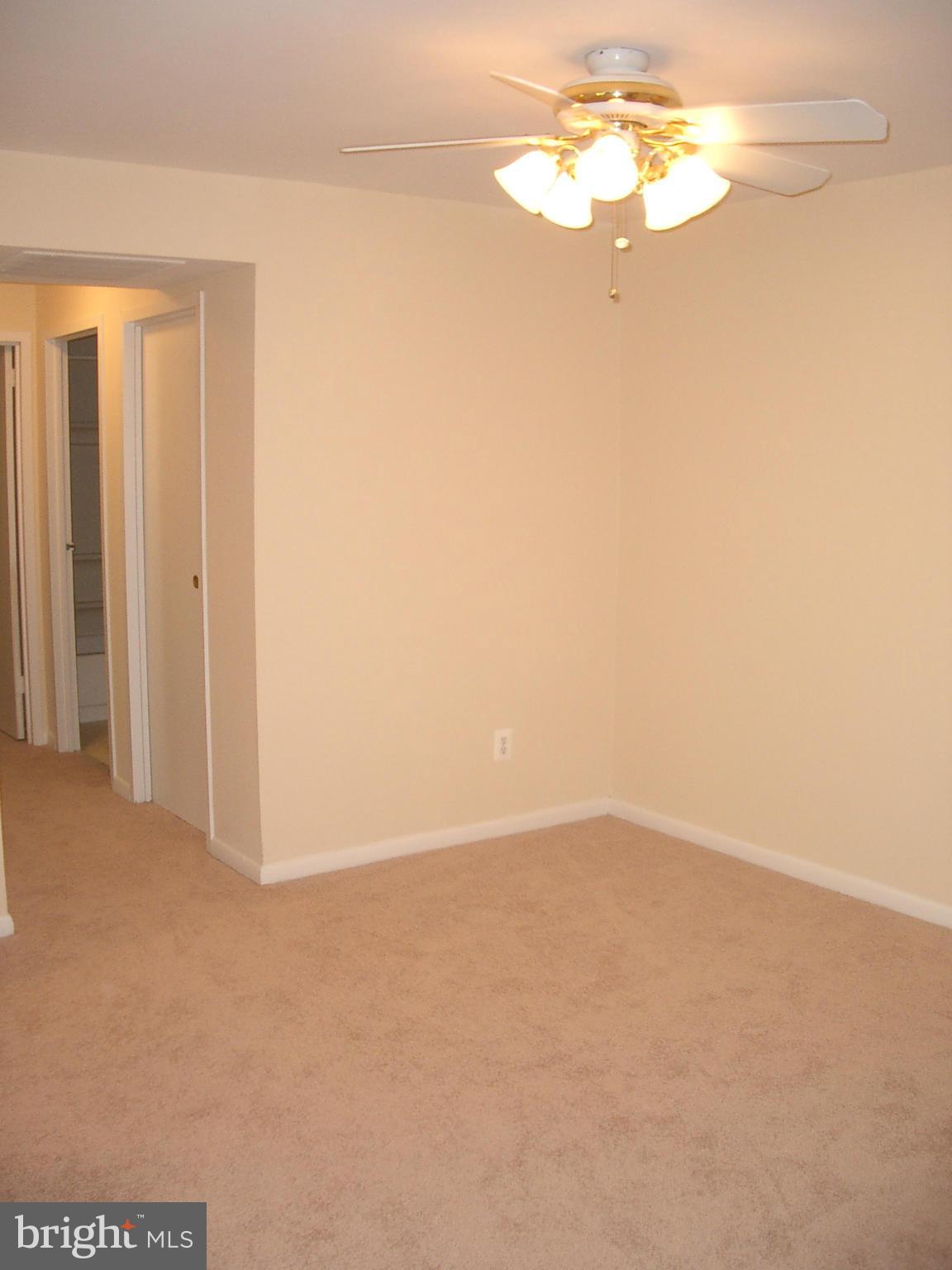 CHESTNUT GROVE - Residential Lease