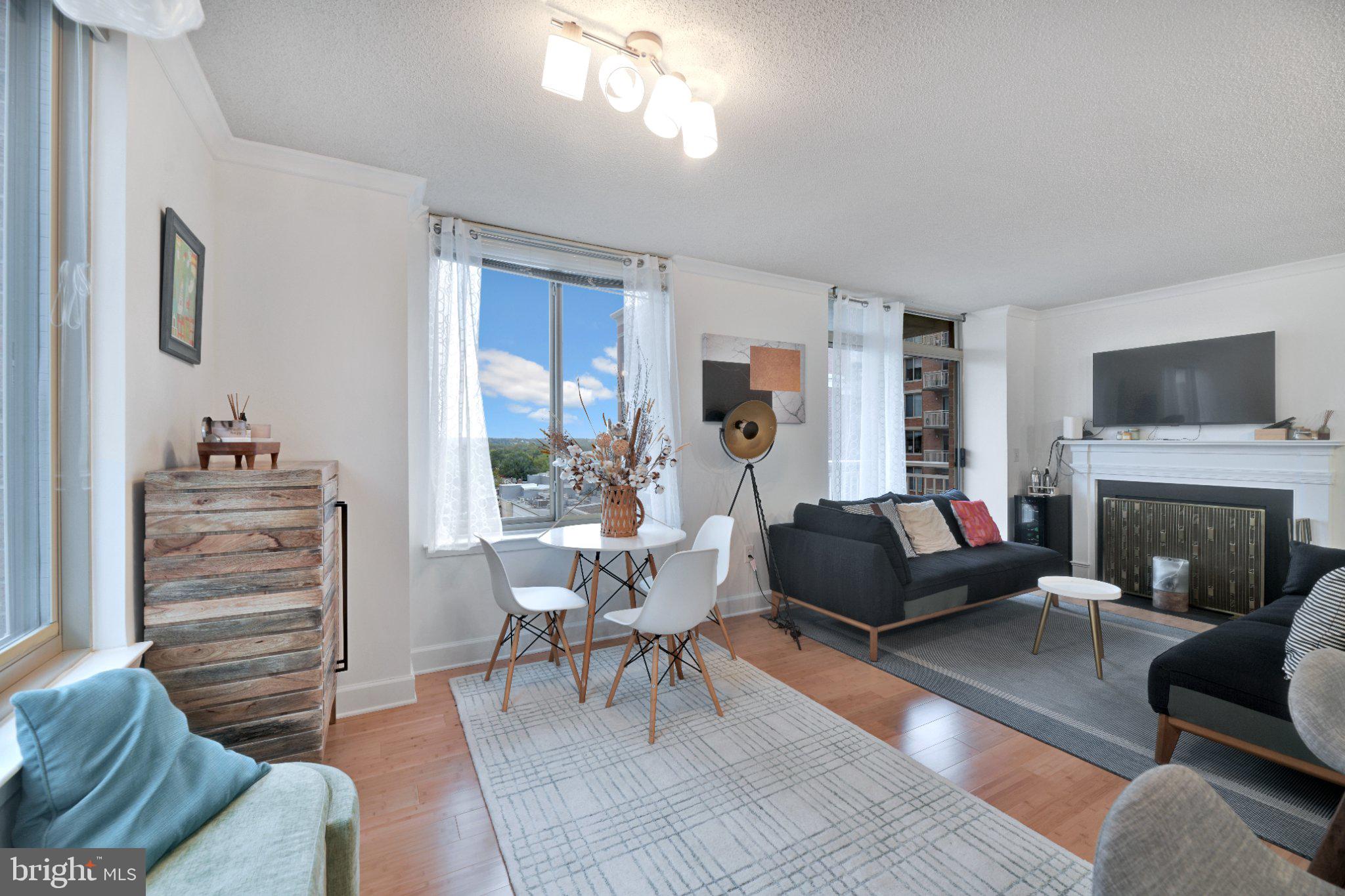 1205 N GARFIELD STREET 808