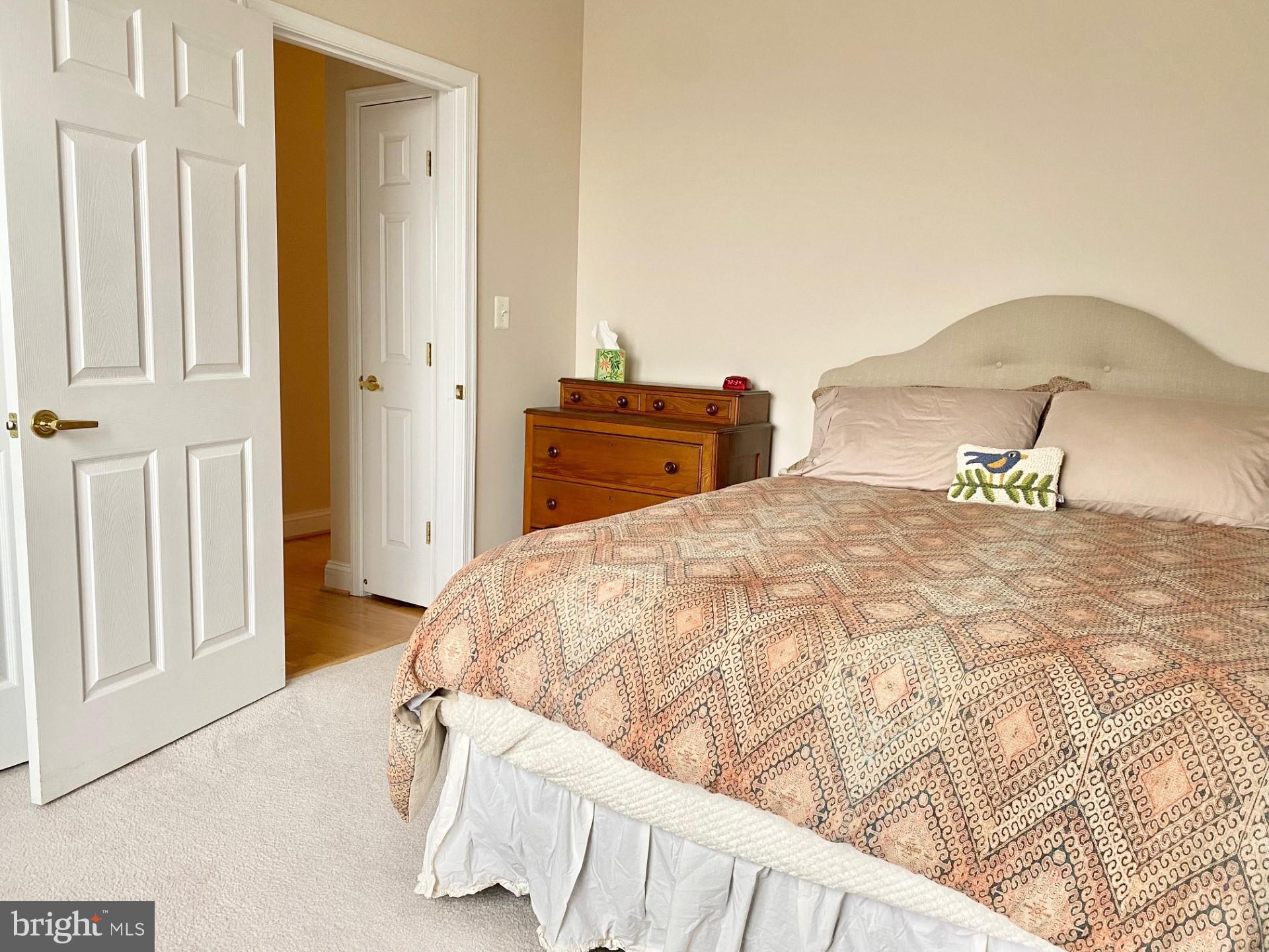 HERITAGE HUNT - Residential Lease