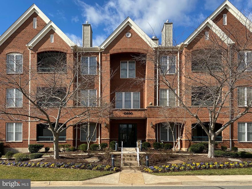 Heritage Hunt 55+* Rarely available* 3 Bedroom 2 Bathroom condo! Sparkling clean and bright, corner unit* Foyer* Living room with Fireplace* Kitchen with built-in Microwave, Refrigerator with freezer drawer, Dishwasher, Gas Stove* Laundry closet with stacked Washer/Dryer* Coat closet* Linen Closet* Appliance closet* Primary Bedroom suite with with walk-in closet* Primary Bathroom with shower and single vanity* Hallway with Bedrooms 2 and  3* Bathroom 2 with Tub/Shower and single vanity* Covered Porch with screen curtain* 8' x8' Storage unit at Garage level* Parking space 27 in Parking Garage* Plenty of visitor parking at the front of the building* Gated Active Adult community, with Gym, indoor and outdoor pools, and restaurant. (Landlord pays HOA and Condo fees).