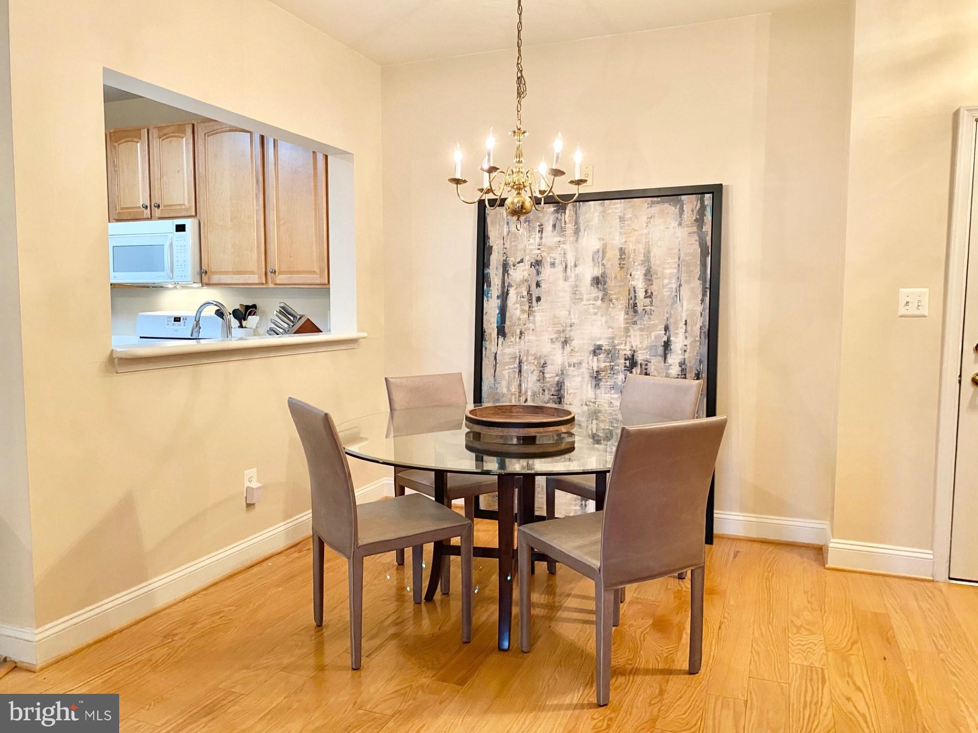 HERITAGE HUNT - Residential Lease