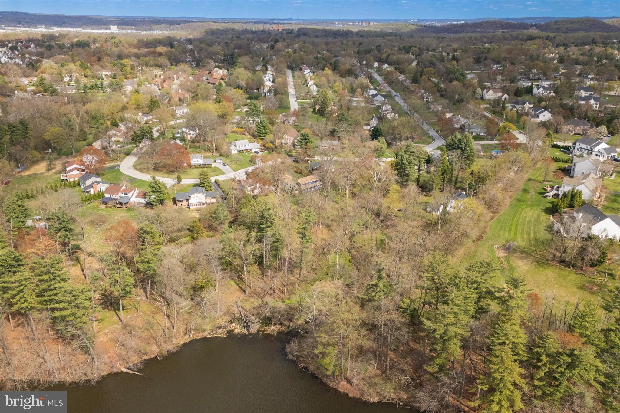 MEADOWS AT VALLEYFRG - Residential