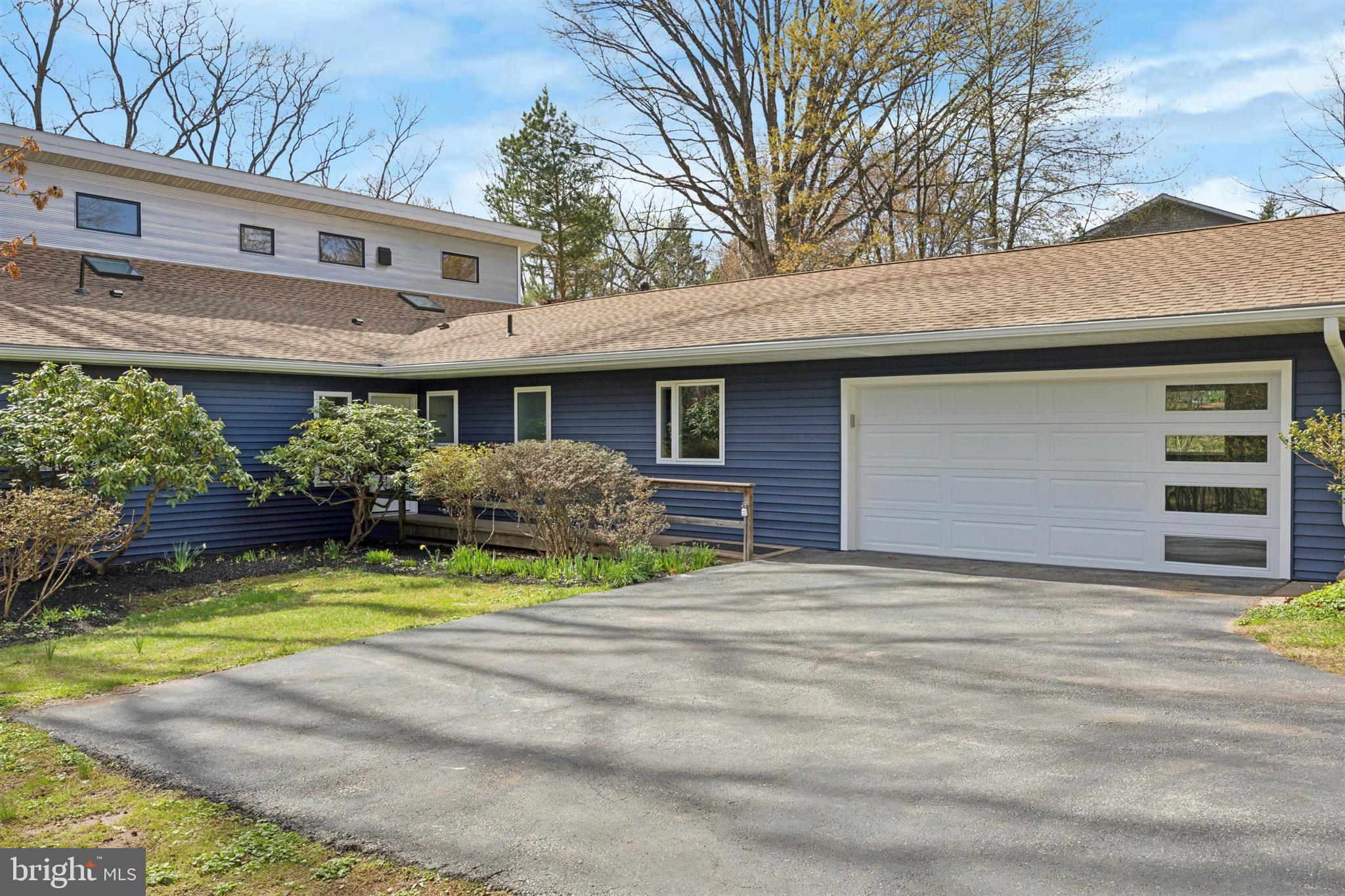 MEADOWS AT VALLEYFRG - Residential