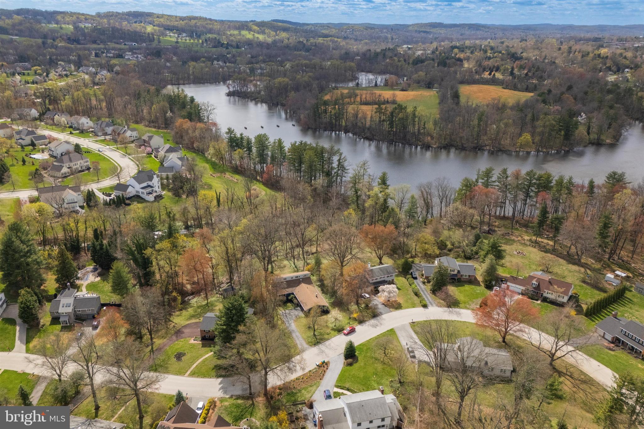 MEADOWS AT VALLEYFRG - Residential