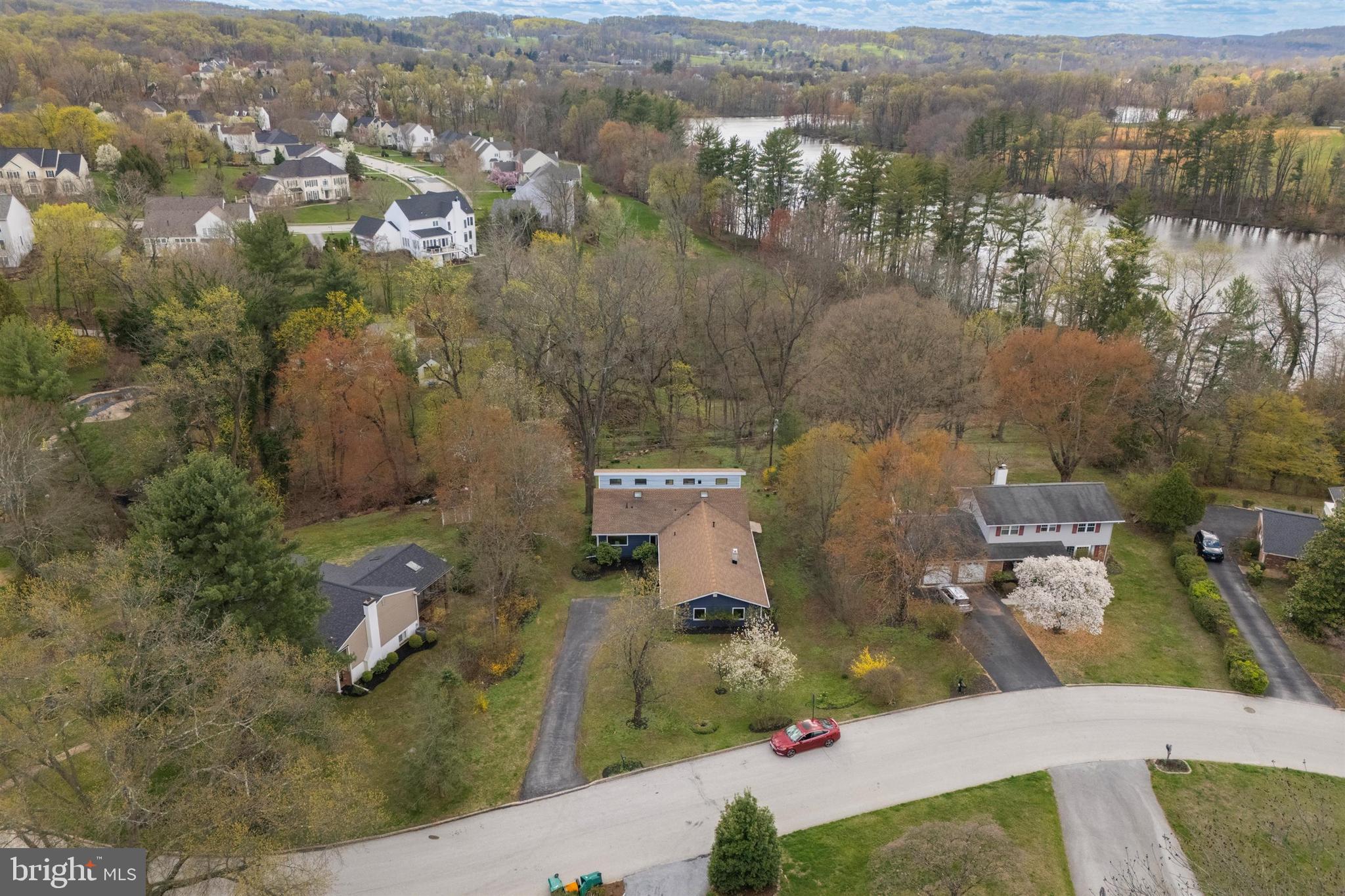 MEADOWS AT VALLEYFRG - Residential