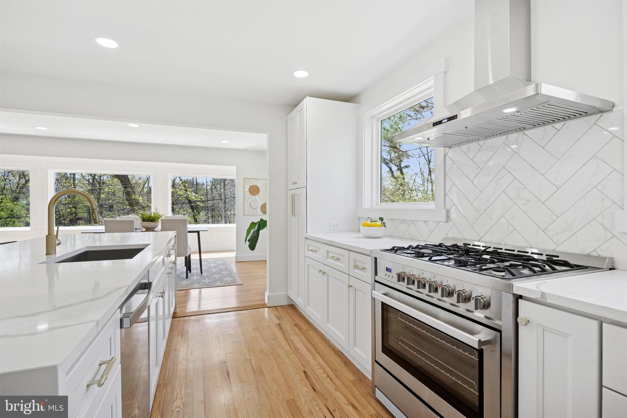 MEADOWS AT VALLEYFRG - Residential