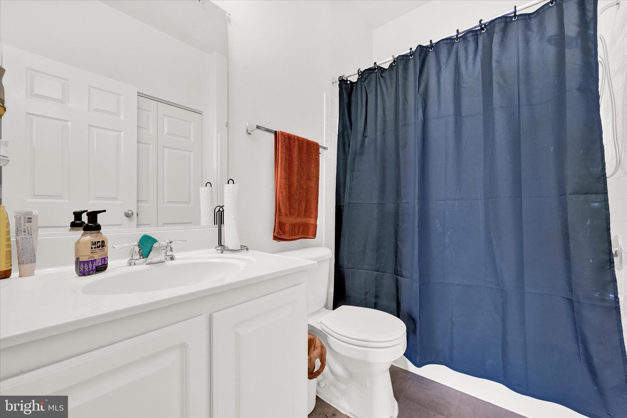 WINDSOR CREST CONDOMINIUMS - Residential