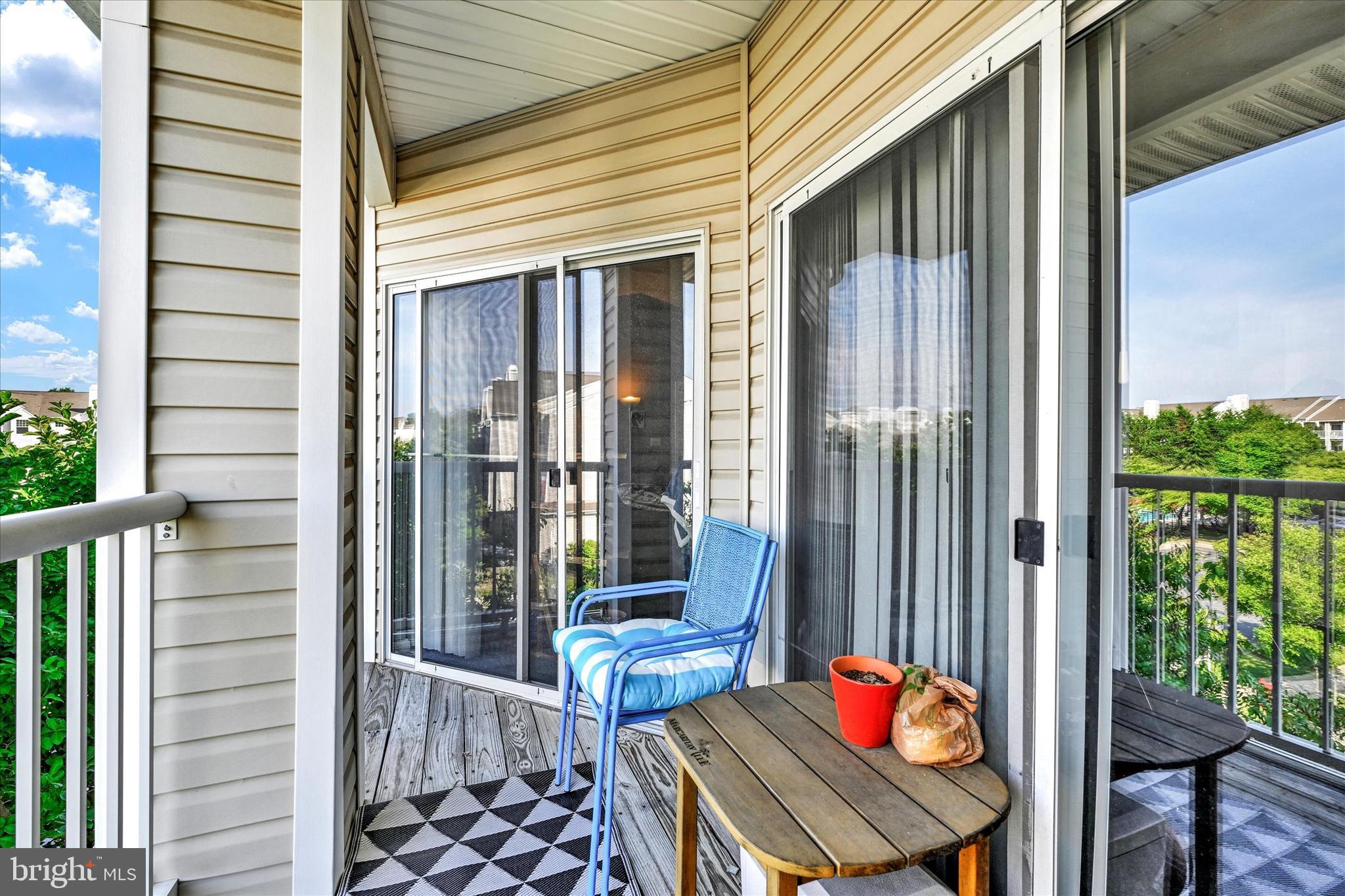 WINDSOR CREST CONDOMINIUMS - Residential