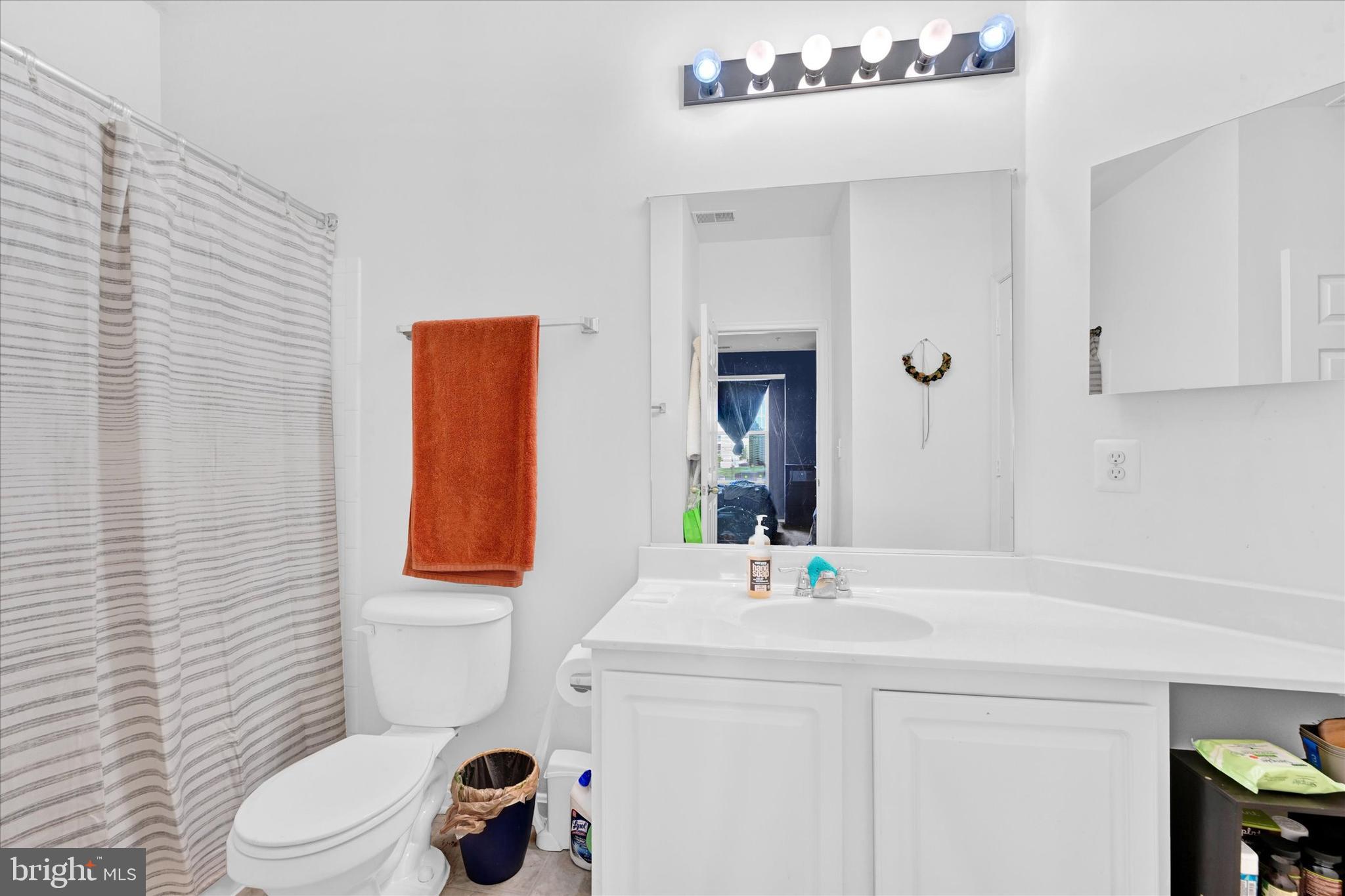 WINDSOR CREST CONDOMINIUMS - Residential