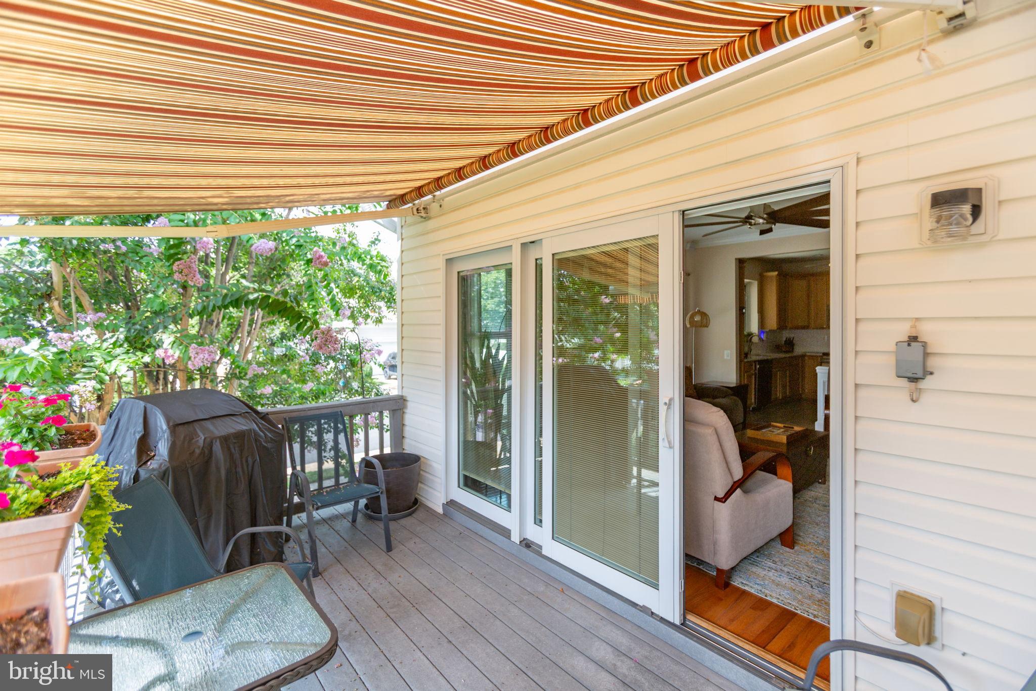 THE VILLAS AT FALLS RUN - Residential