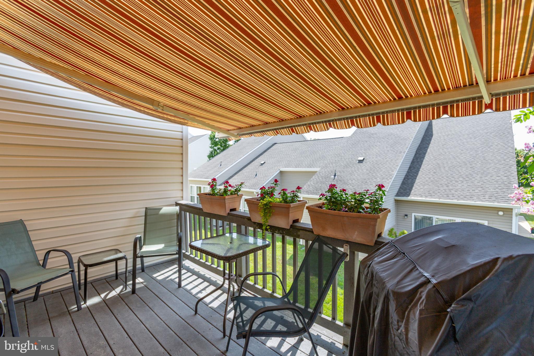 THE VILLAS AT FALLS RUN - Residential