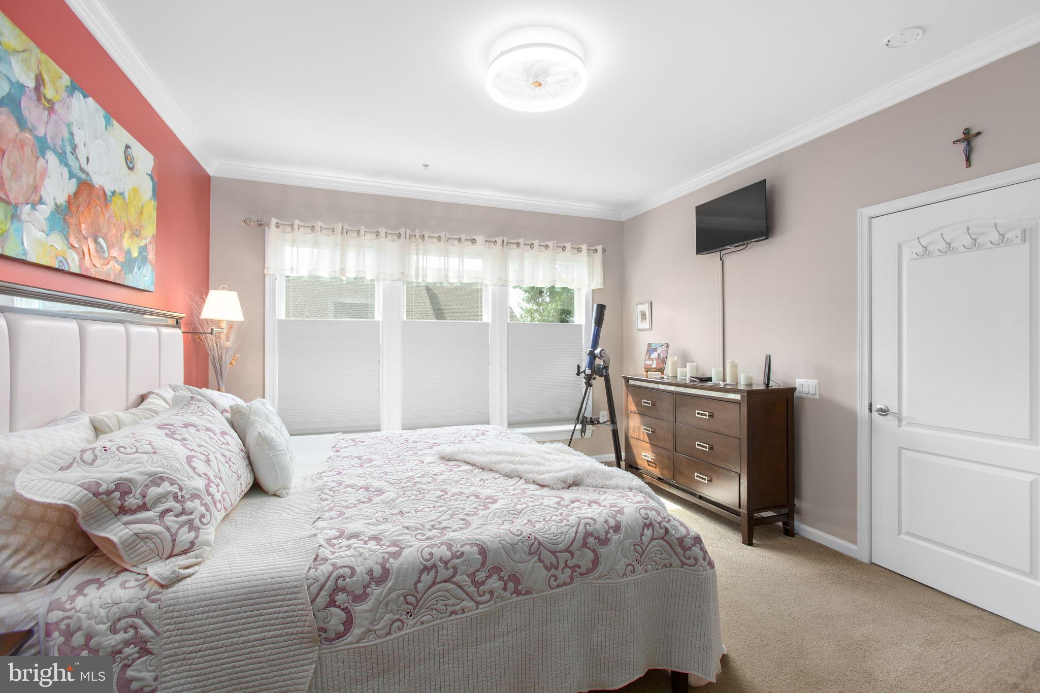 THE VILLAS AT FALLS RUN - Residential